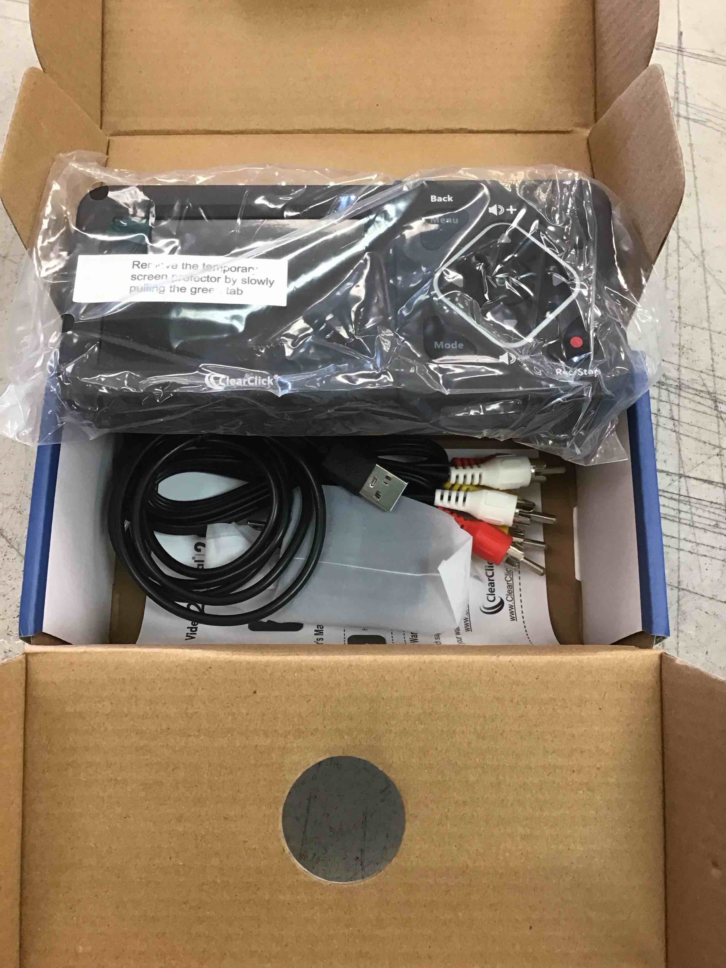 https://s3.amazonaws.com/lotting-images-prod/bidfta/BRN2297078_1789585523031.jpeg