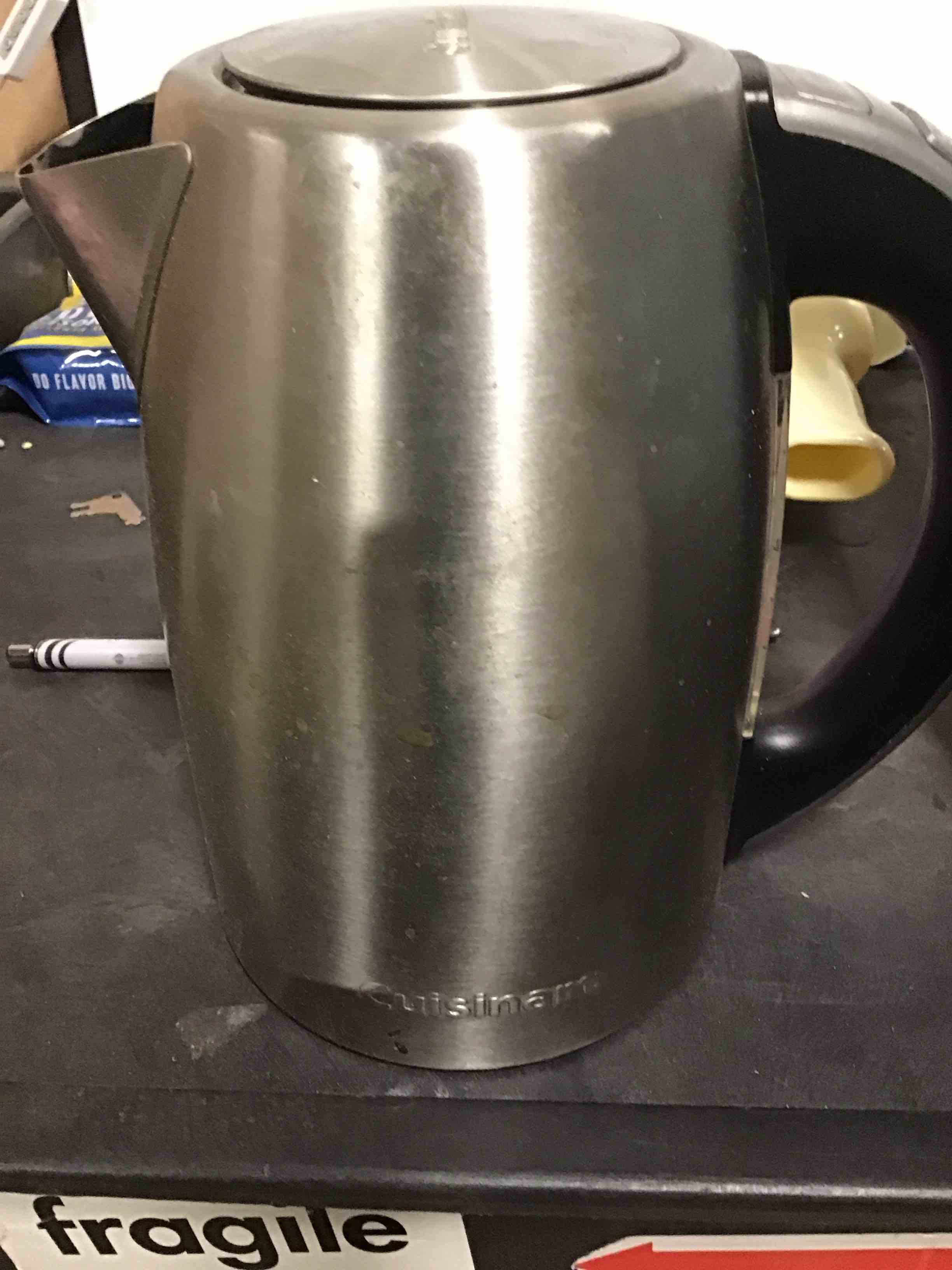Condition photo showing Good Condition for cuisinart water kettle