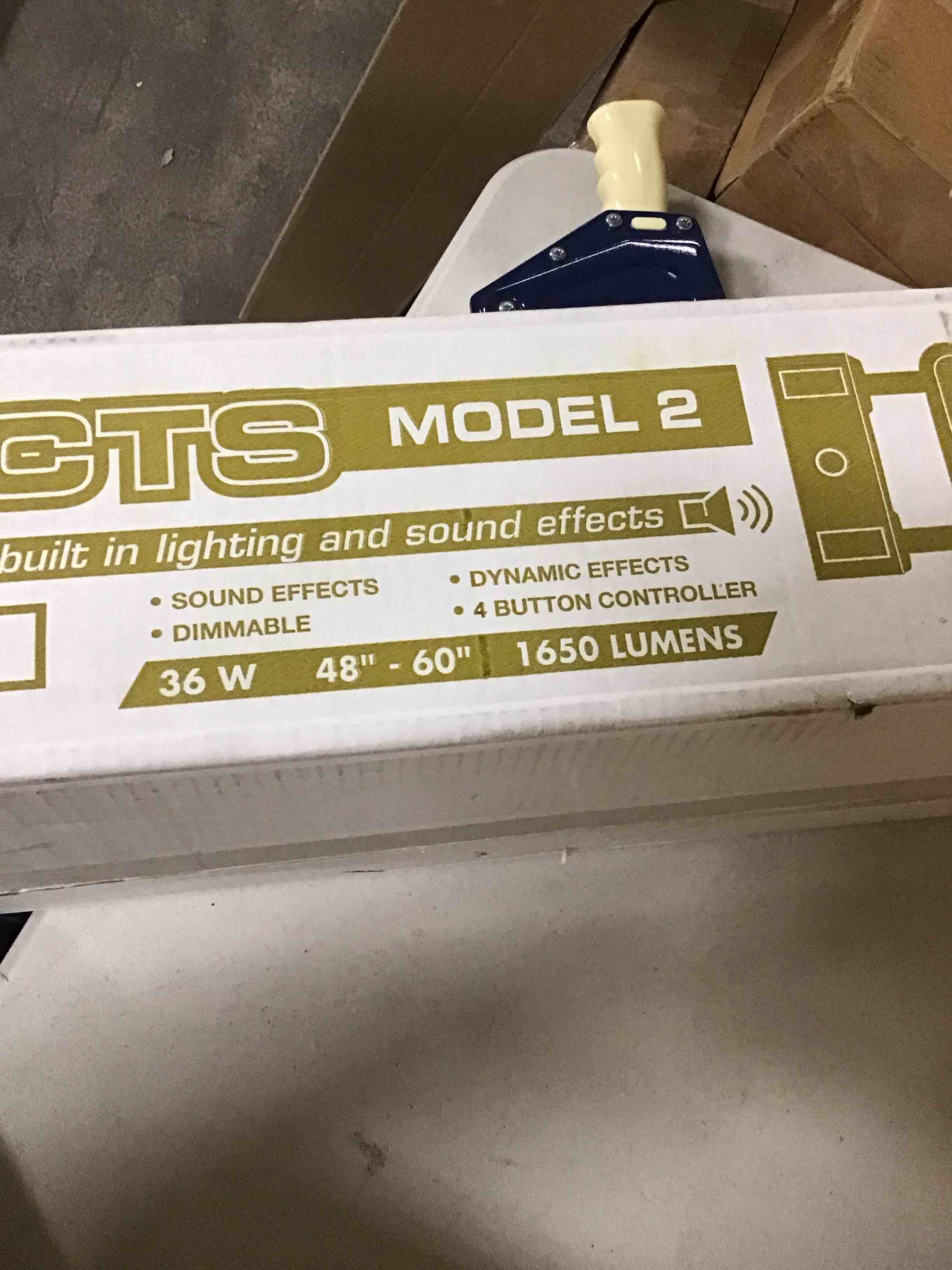 Condition photo showing Good Condition for aquarium led light