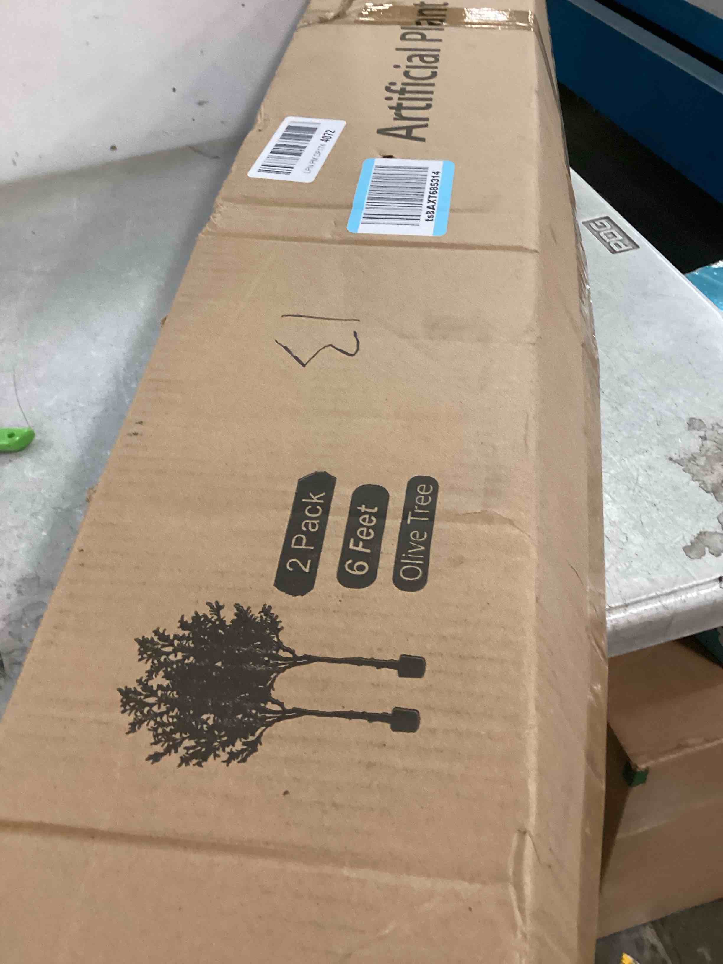 https://s3.amazonaws.com/lotting-images-prod/bidfta/BRN2303155_1740684129535.jpeg