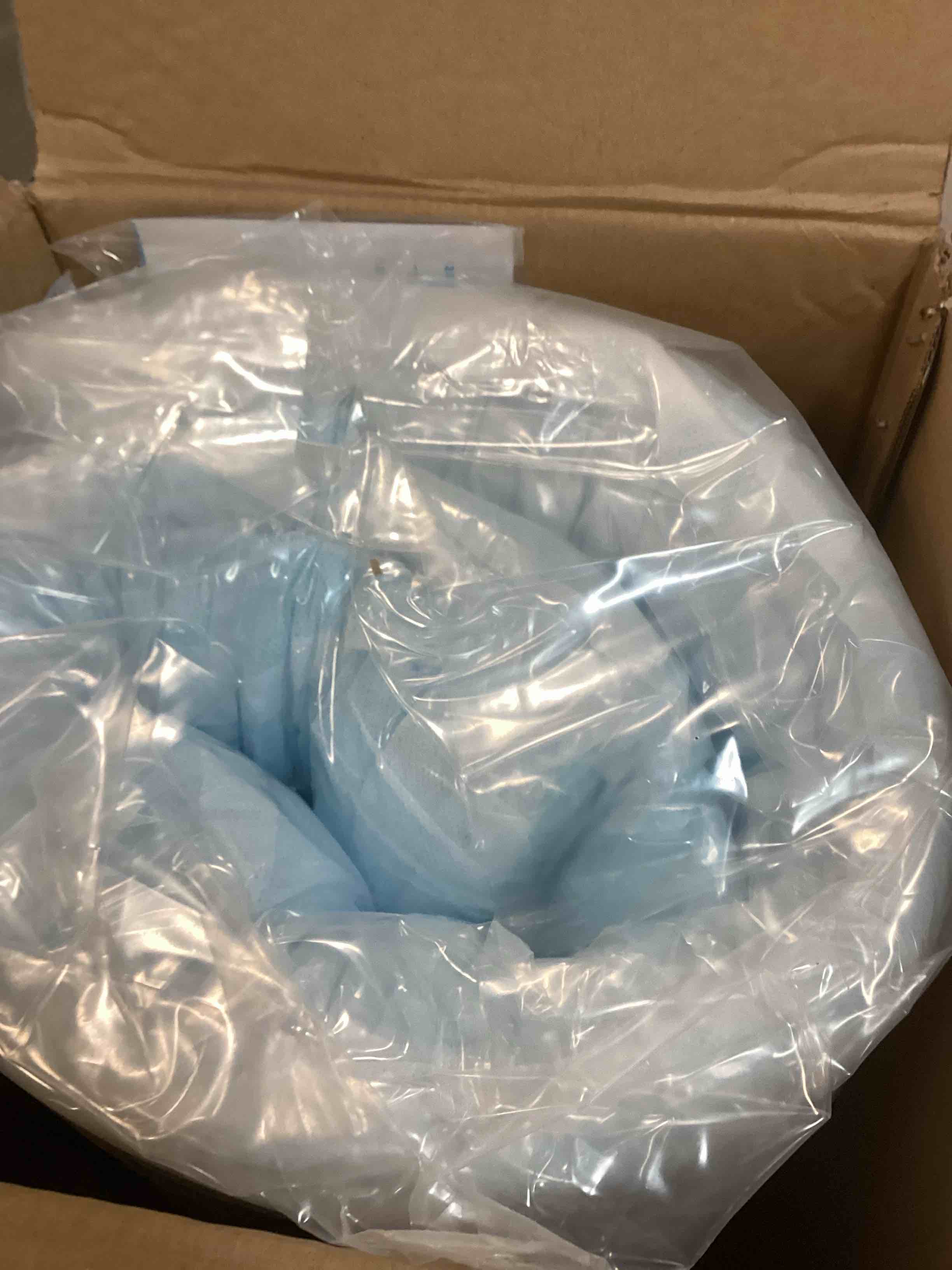 https://s3.amazonaws.com/lotting-images-prod/bidfta/BRN2303530_1741101611600.jpeg