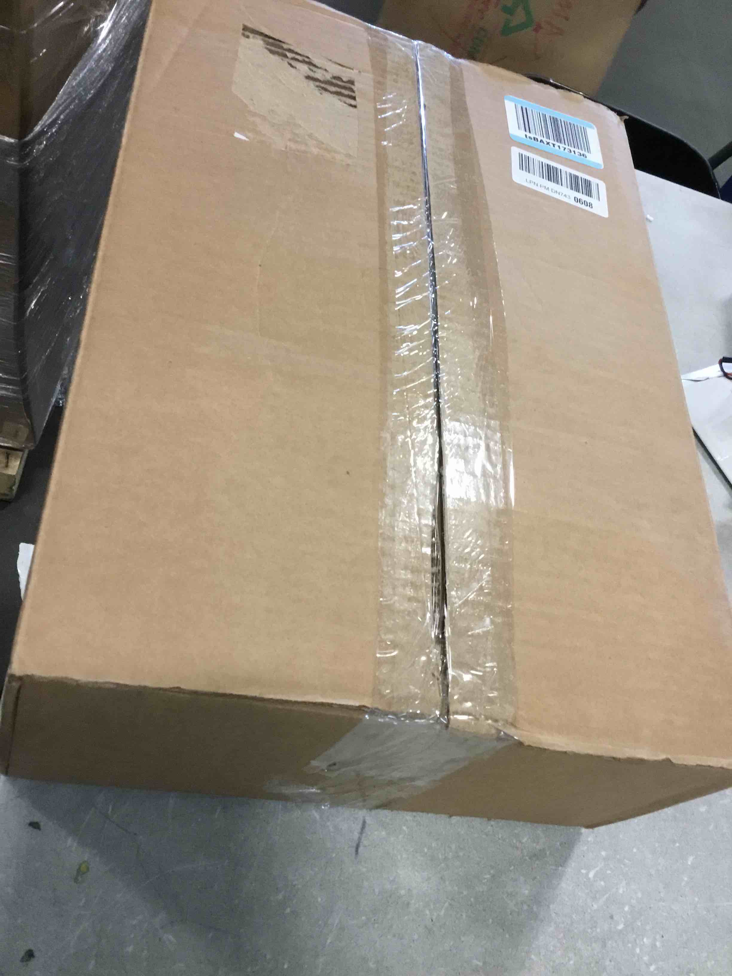 https://s3.amazonaws.com/lotting-images-prod/bidfta/BRN2305008_1738084225404.jpeg