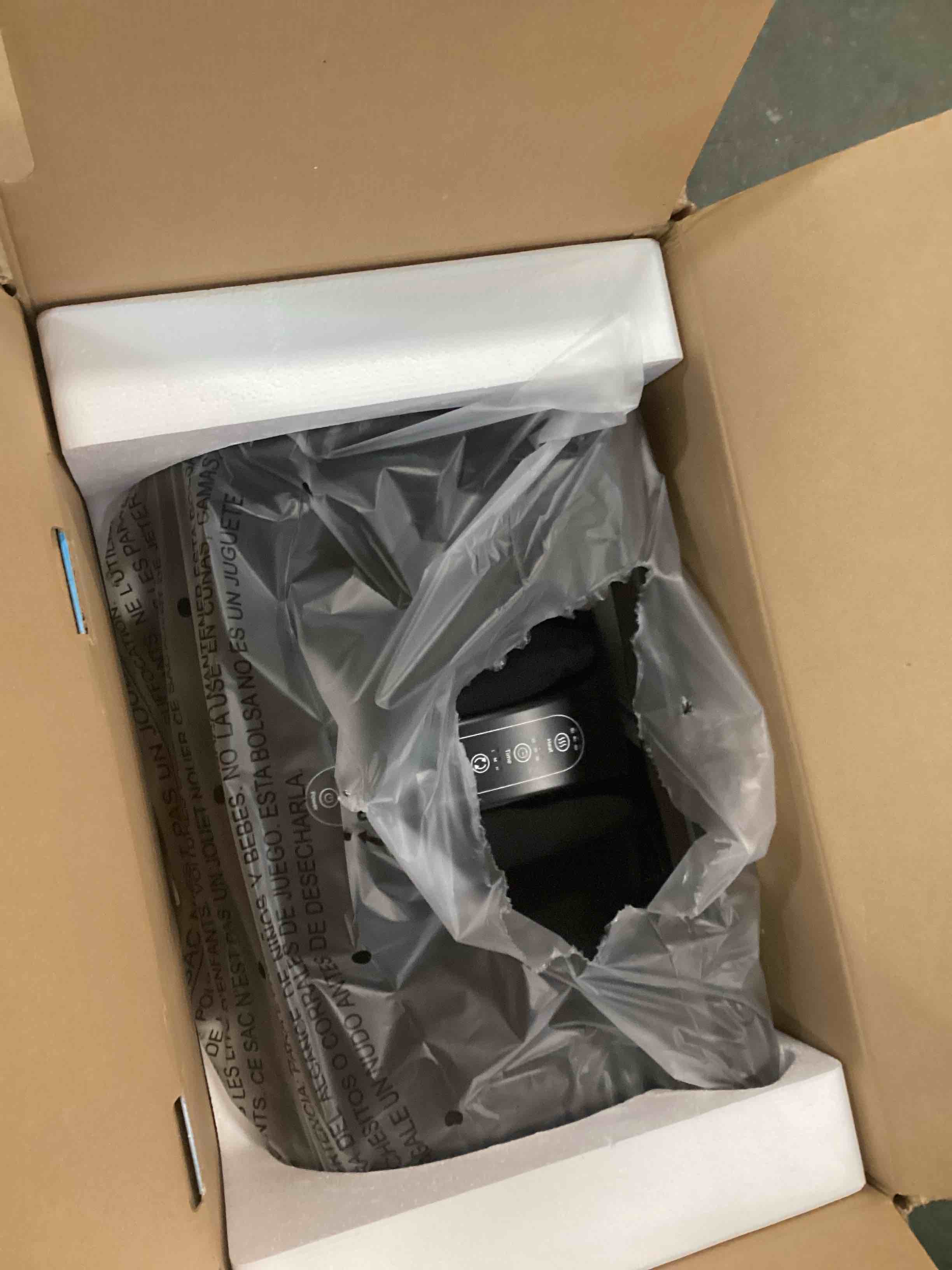 https://s3.amazonaws.com/lotting-images-prod/bidfta/BRN2305230_1738940043752.jpeg