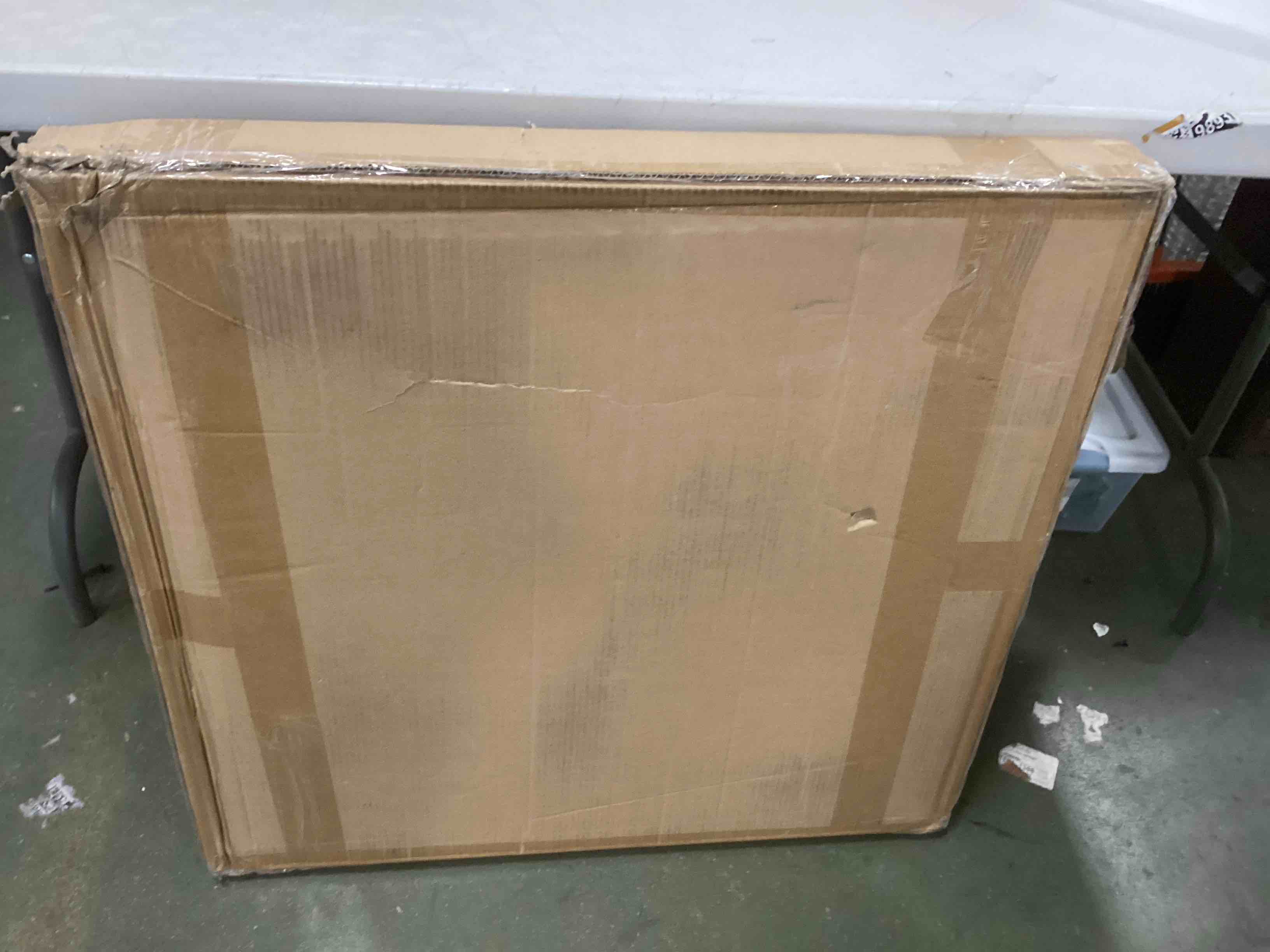 https://s3.amazonaws.com/lotting-images-prod/bidfta/BRN2306343_1740157706596.jpeg