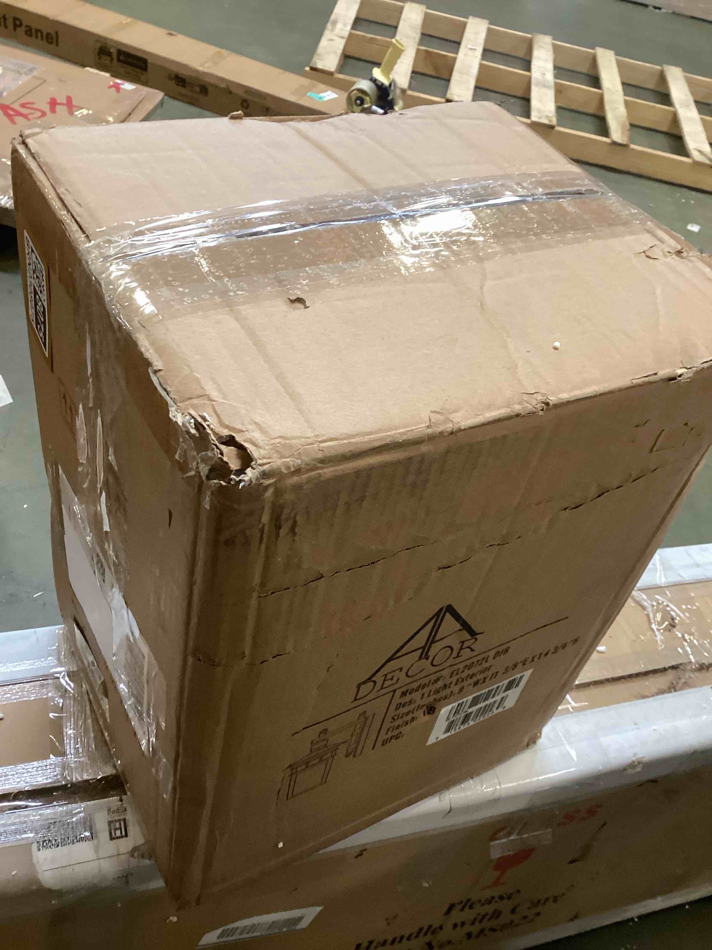 https://s3.amazonaws.com/lotting-images-prod/bidfta/BRN2308075_1741805712851.jpeg