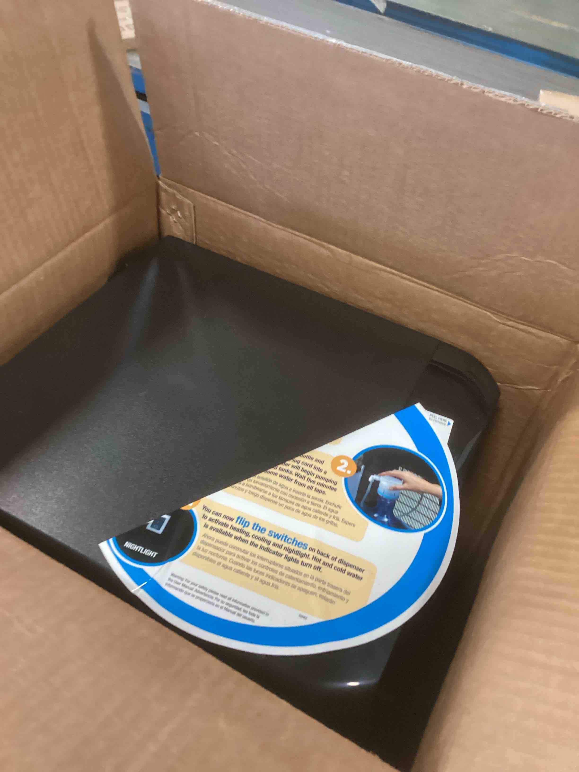 https://s3.amazonaws.com/lotting-images-prod/bidfta/BRN2311437_1737991907991.jpeg