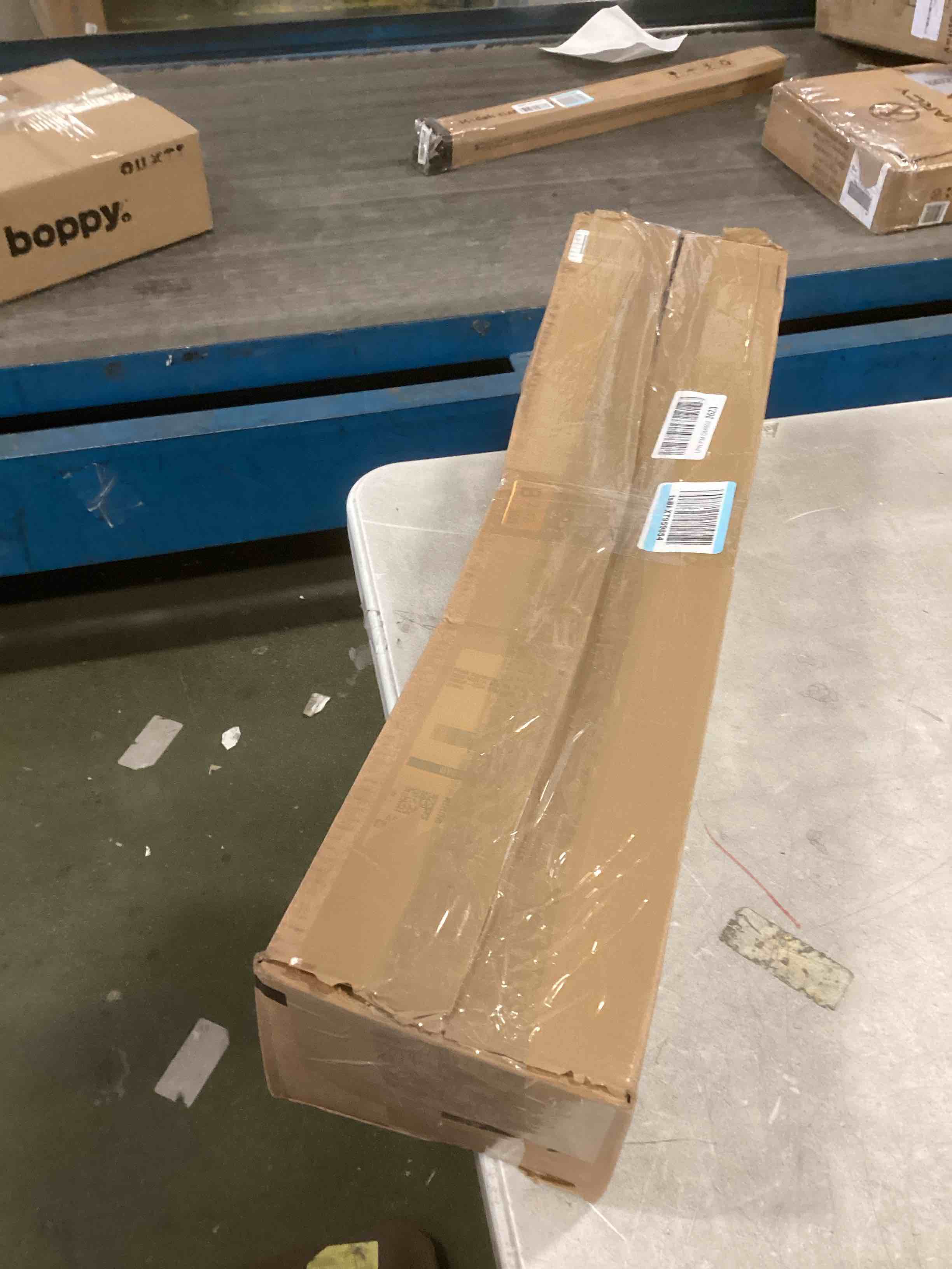 https://s3.amazonaws.com/lotting-images-prod/bidfta/BRN2311558_1738009238704.jpeg
