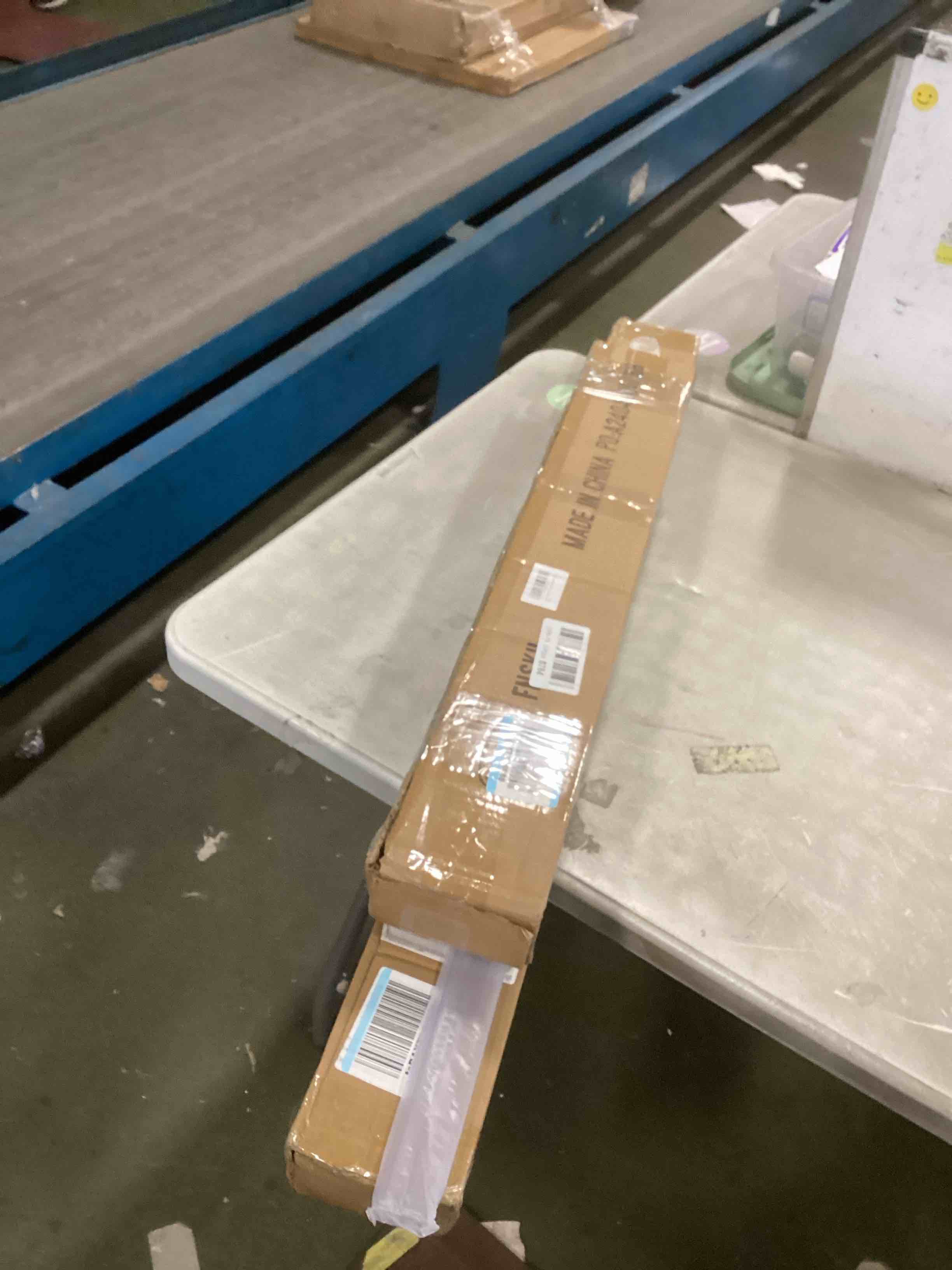 https://s3.amazonaws.com/lotting-images-prod/bidfta/BRN2311593_1738012365407.jpeg