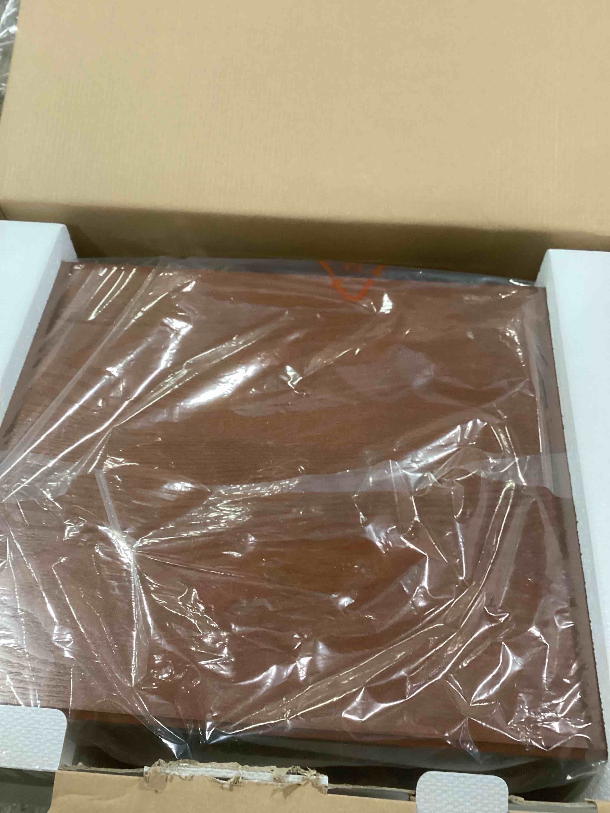 https://s3.amazonaws.com/lotting-images-prod/bidfta/BRN2311639_1738071294389.jpeg