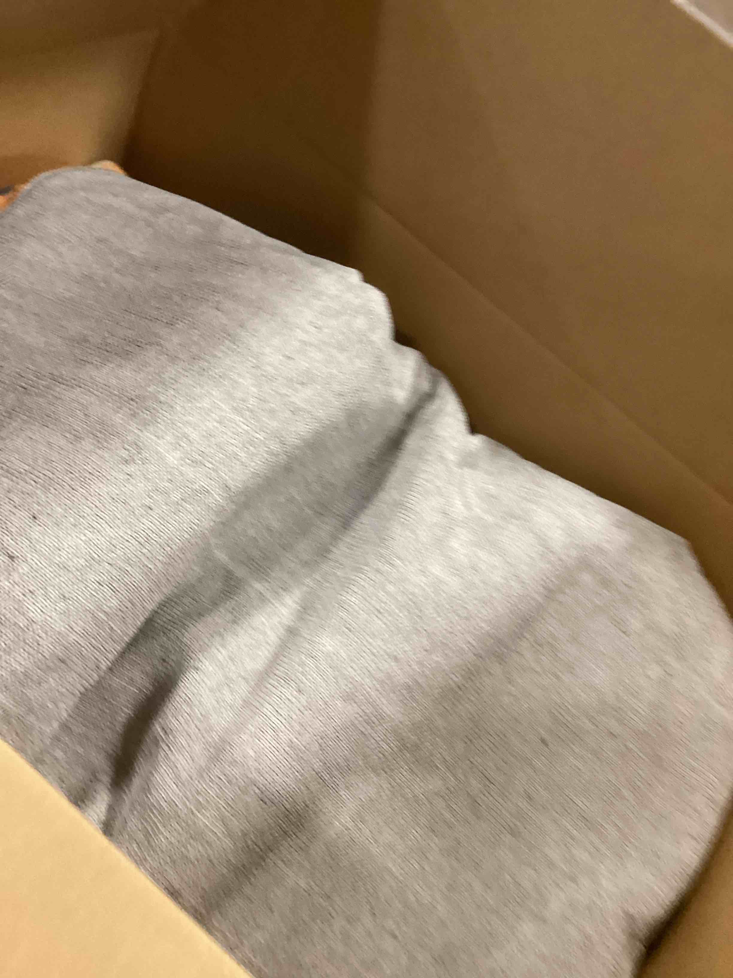 https://s3.amazonaws.com/lotting-images-prod/bidfta/BRN2311829_1738093238615.jpeg