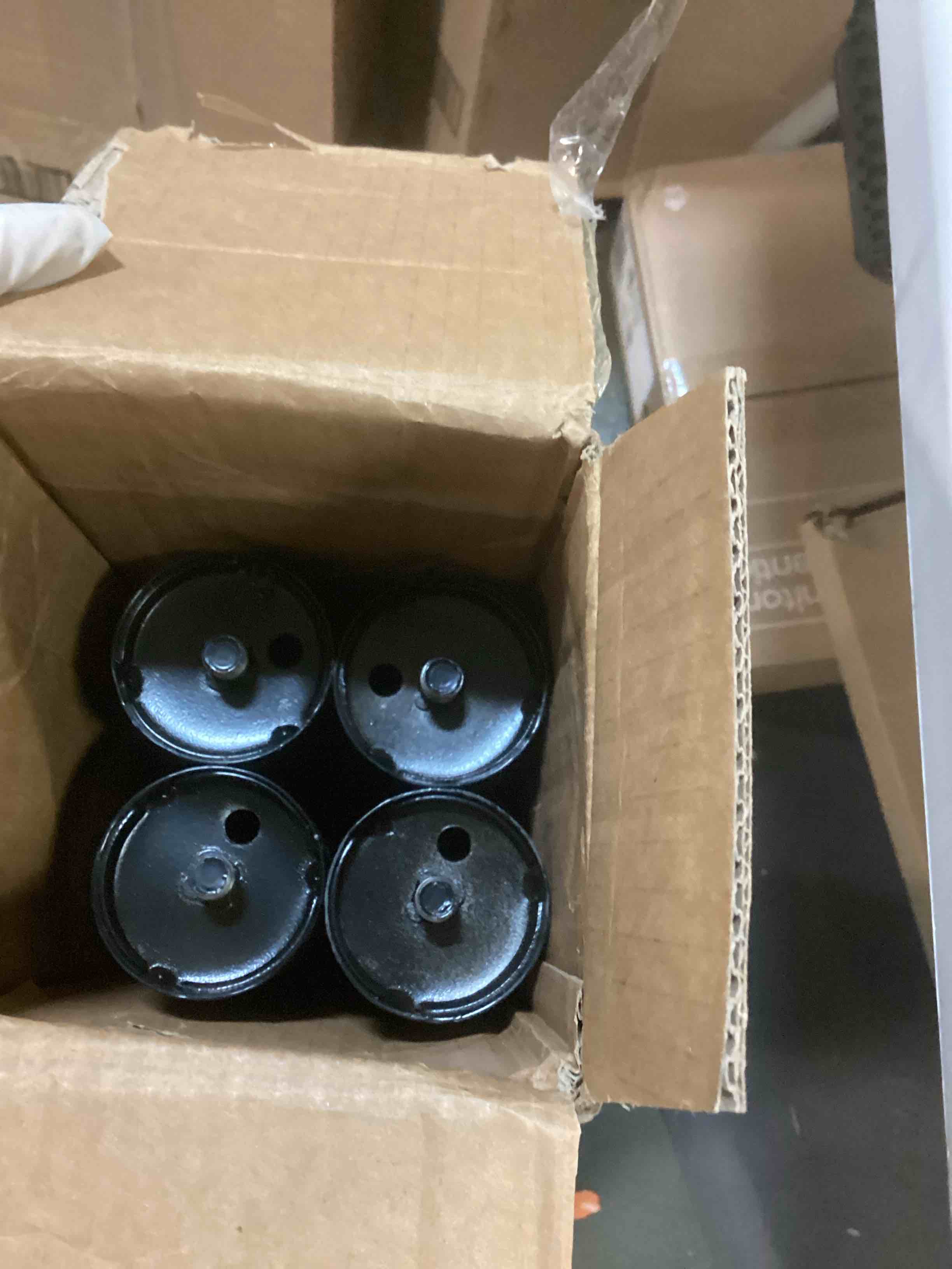 https://s3.amazonaws.com/lotting-images-prod/bidfta/BRN2312768_1738677128128.jpeg
