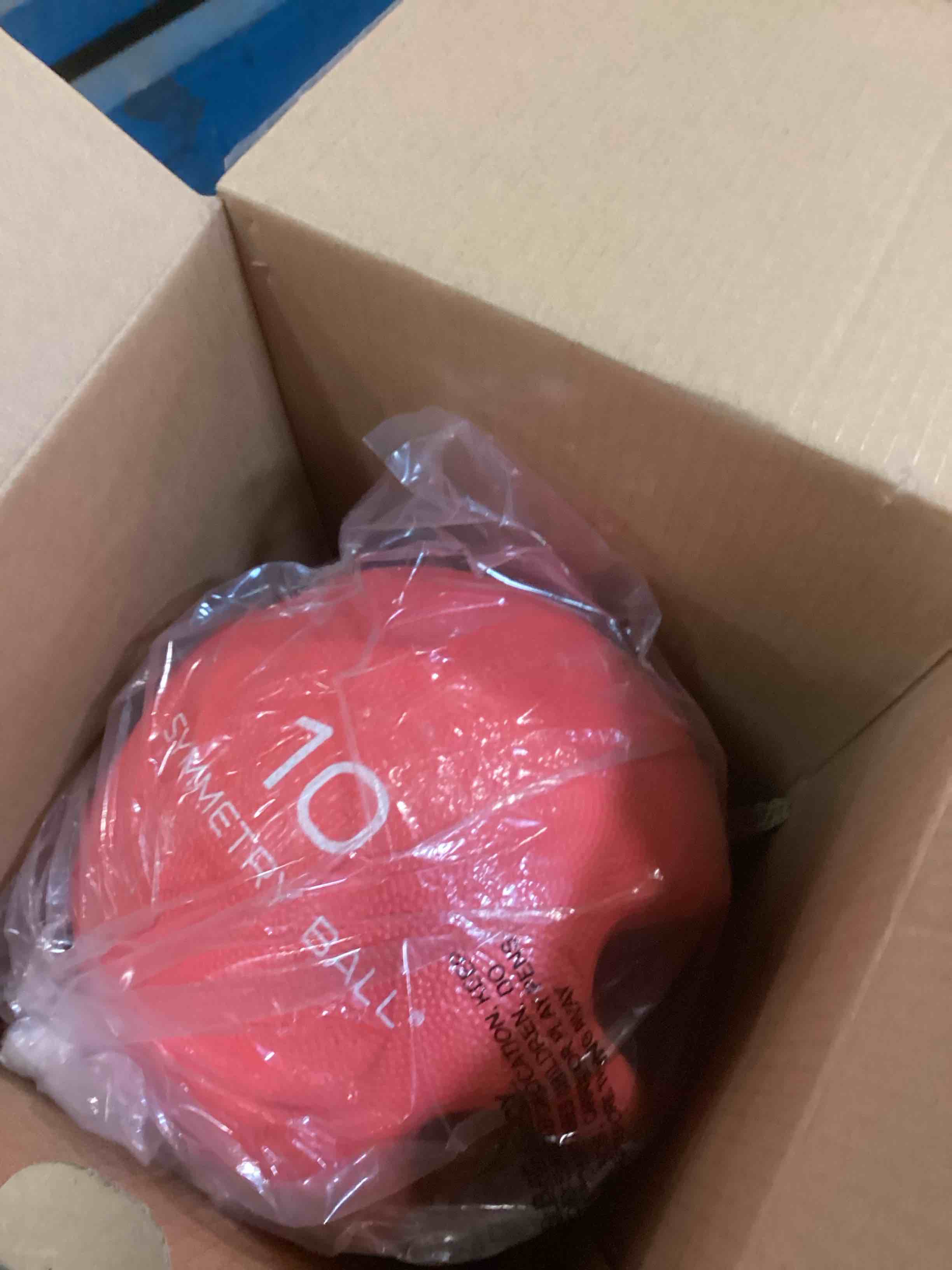 https://s3.amazonaws.com/lotting-images-prod/bidfta/BRN2313175_1738783376613.jpeg