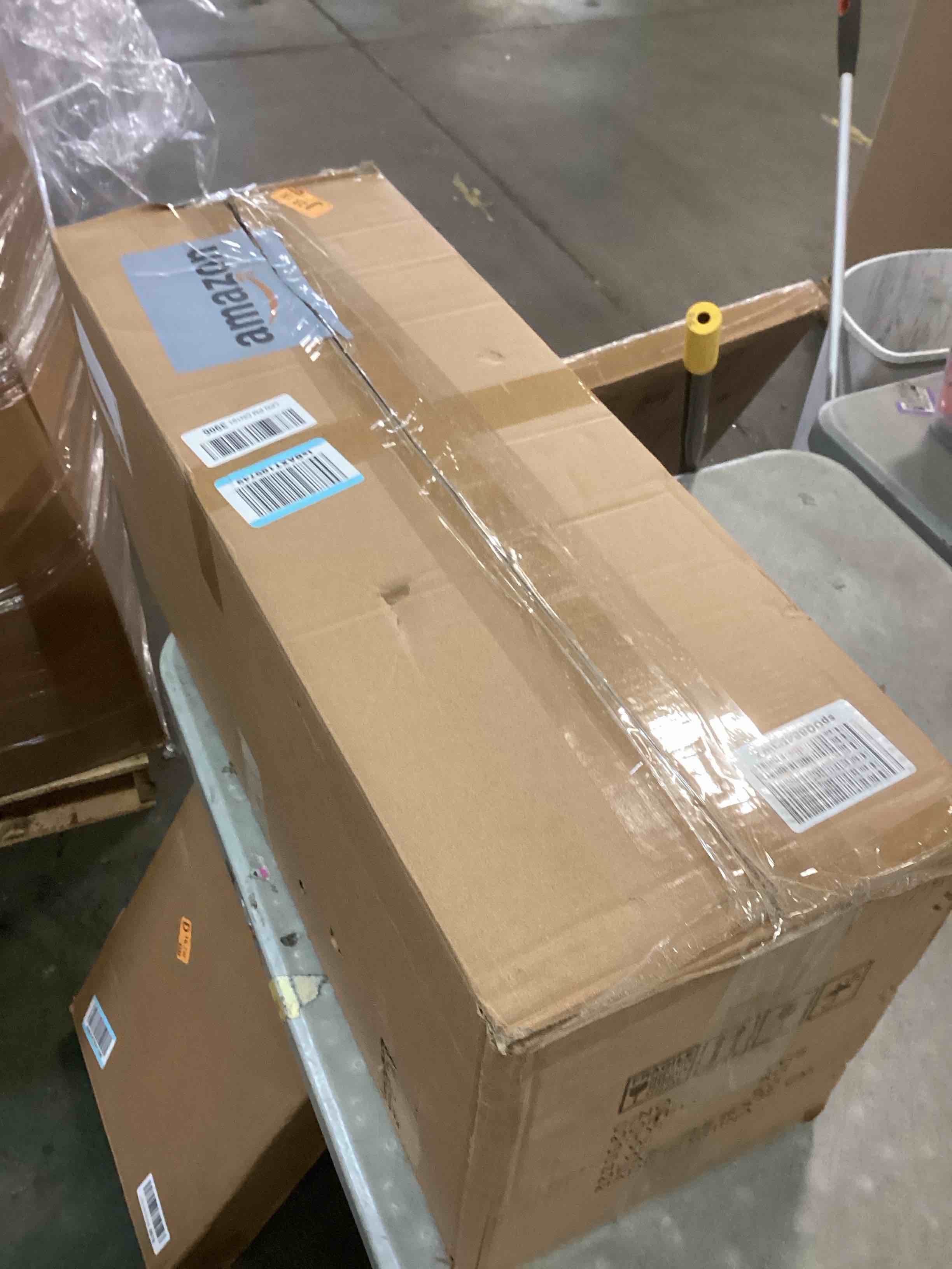 https://s3.amazonaws.com/lotting-images-prod/bidfta/BRN2313406_1738860039569.jpeg