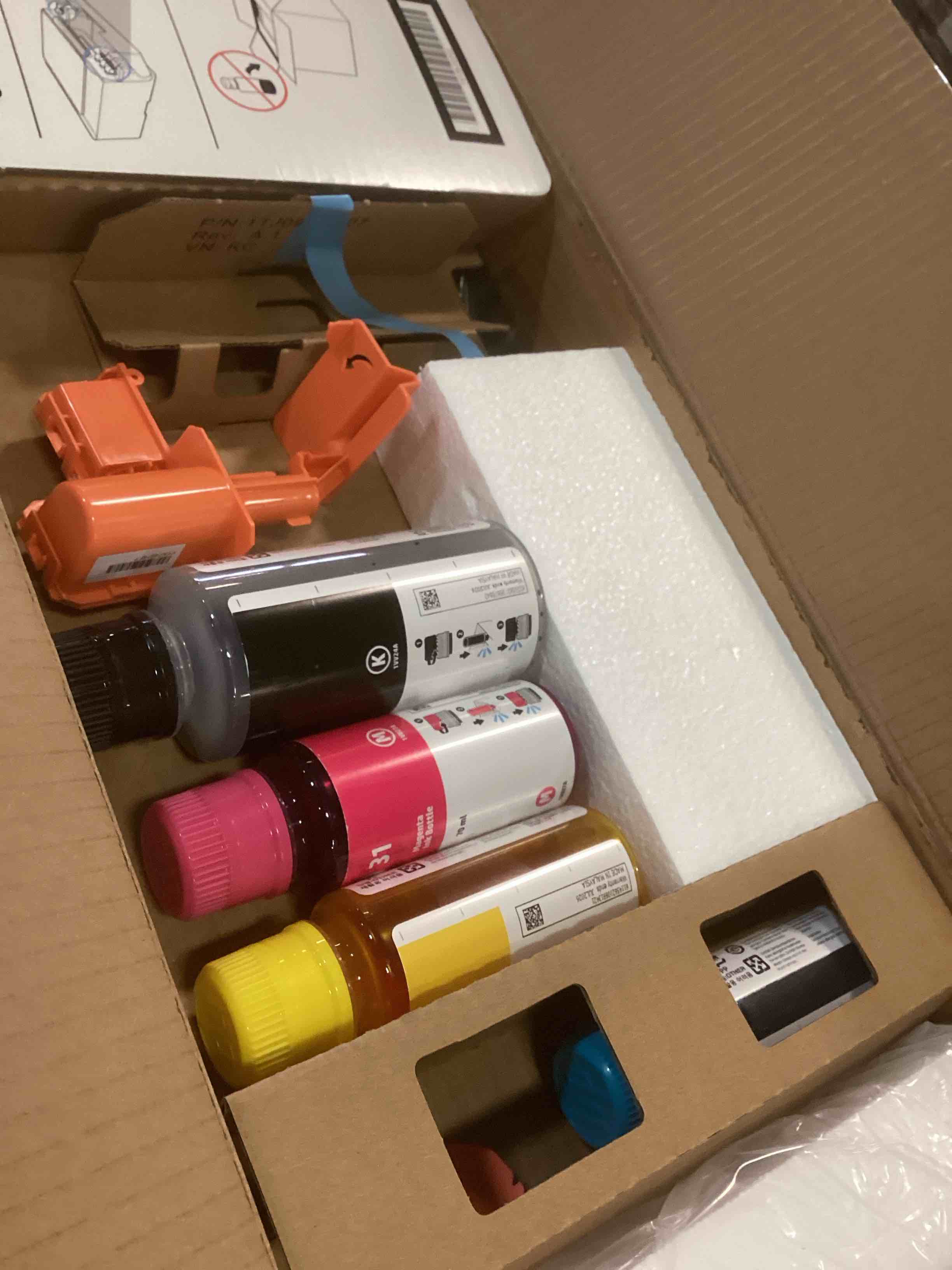 https://s3.amazonaws.com/lotting-images-prod/bidfta/BRN2313471_1738871220023.jpeg