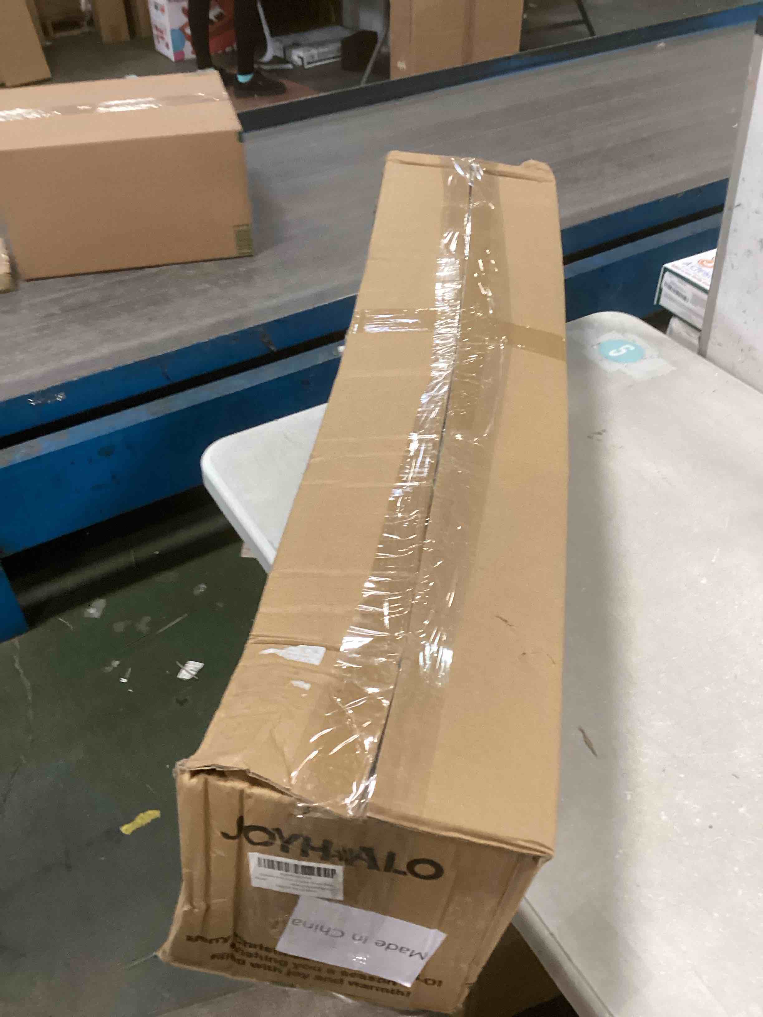 https://s3.amazonaws.com/lotting-images-prod/bidfta/BRN2313923_1739299845138.jpeg