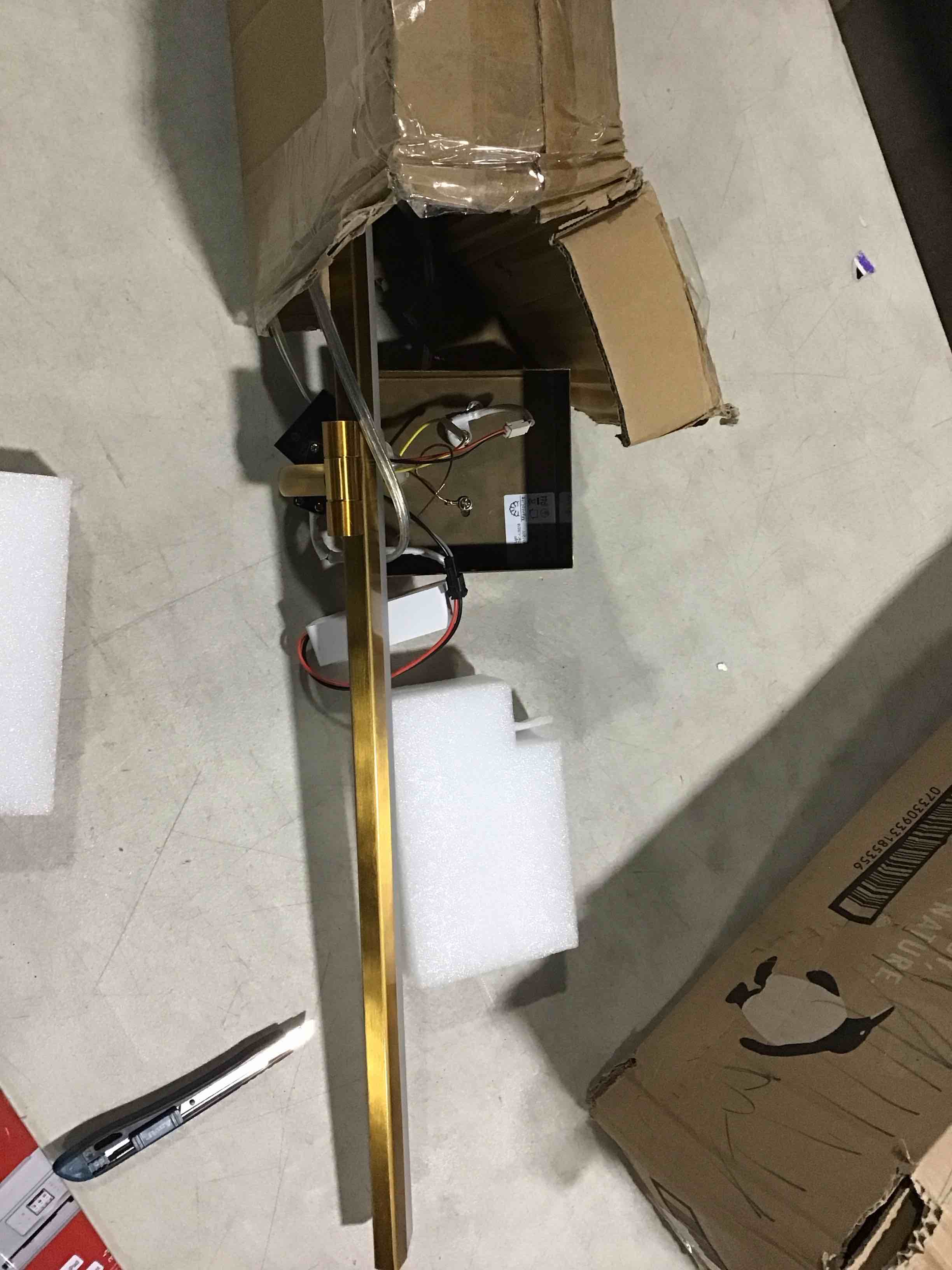 https://s3.amazonaws.com/lotting-images-prod/bidfta/BRN2314194_1738154118769.jpeg