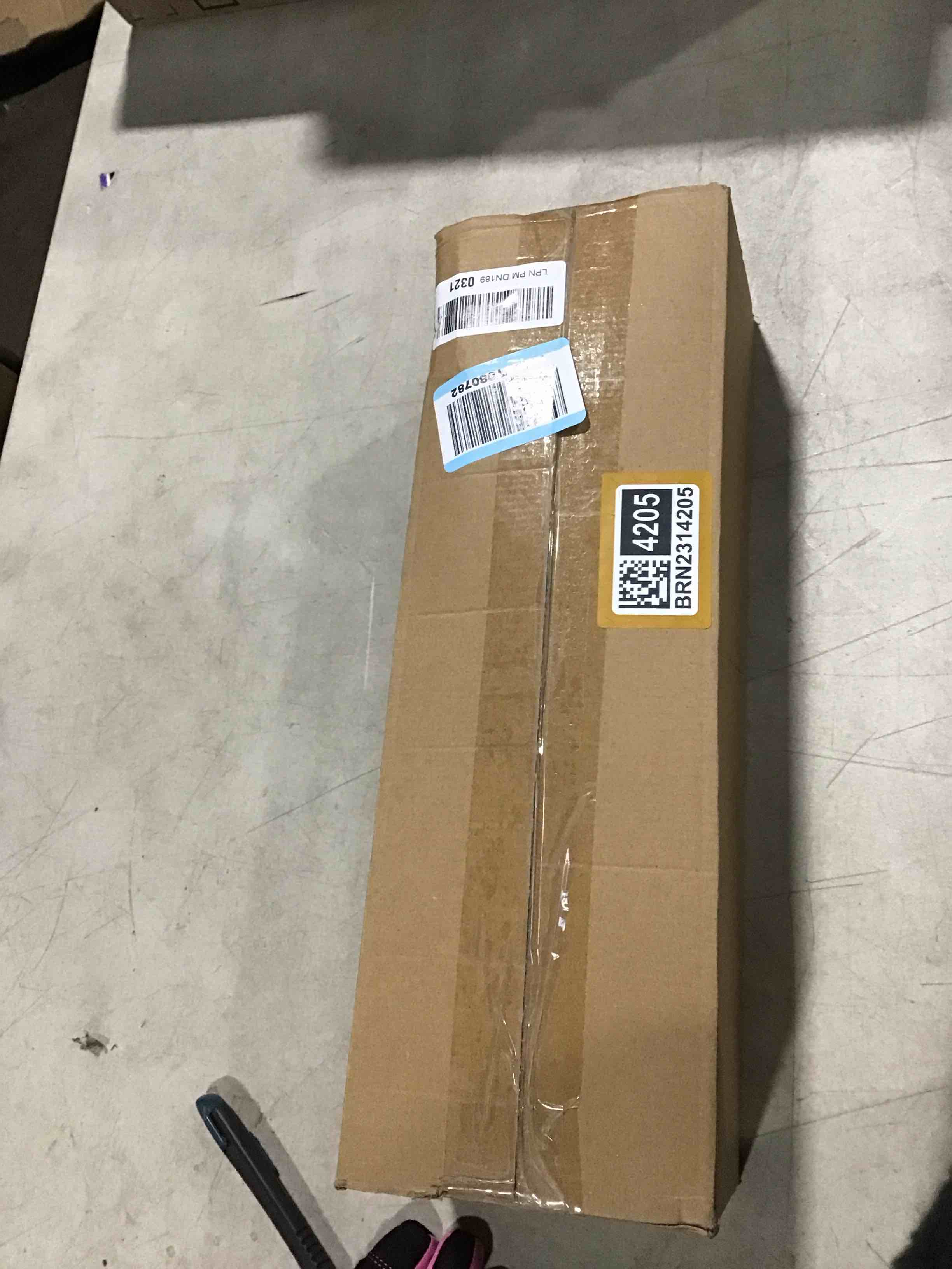 https://s3.amazonaws.com/lotting-images-prod/bidfta/BRN2314205_1738155919646.jpeg