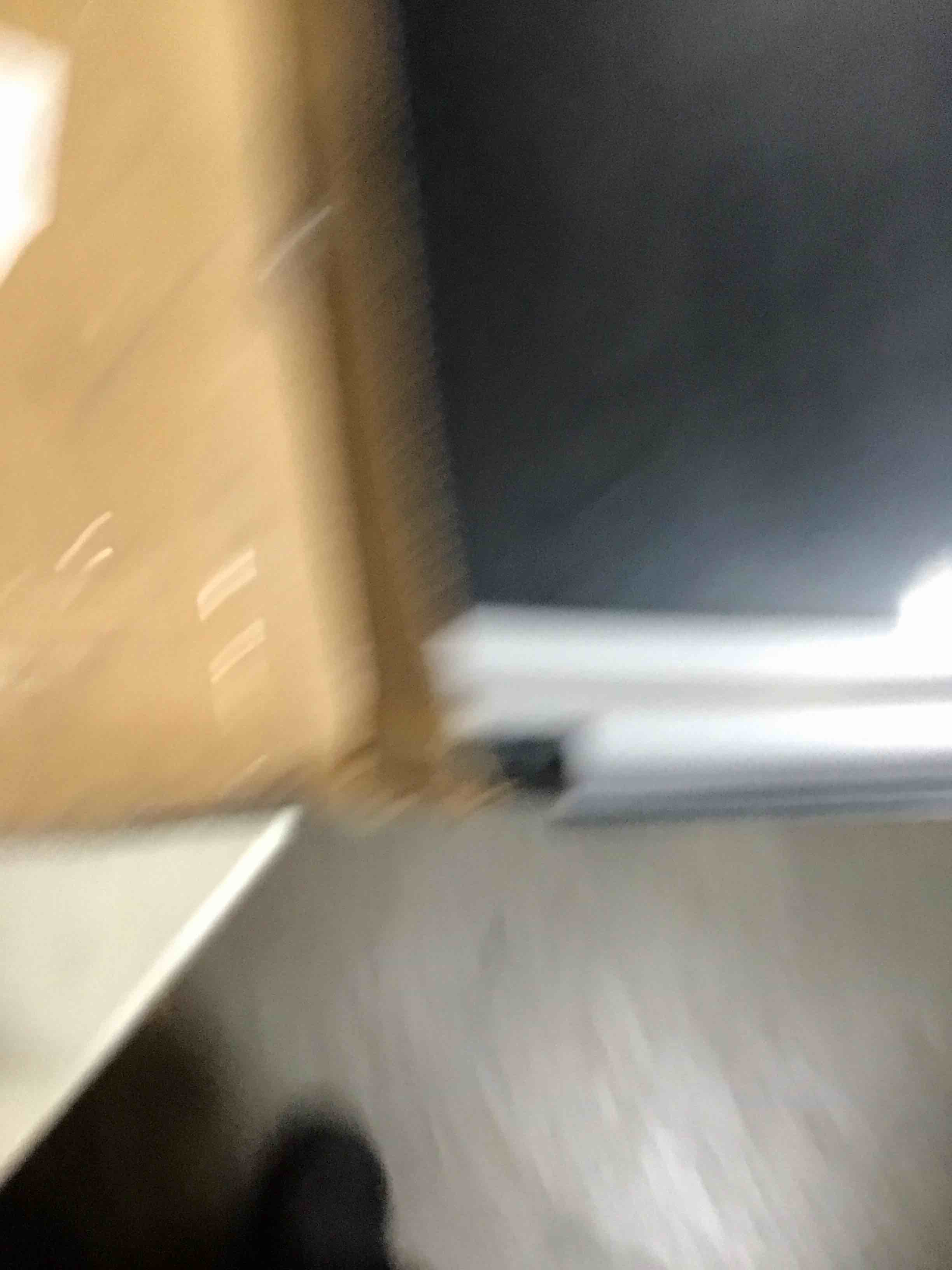 https://s3.amazonaws.com/lotting-images-prod/bidfta/BRN2314328_1738178480694.jpeg