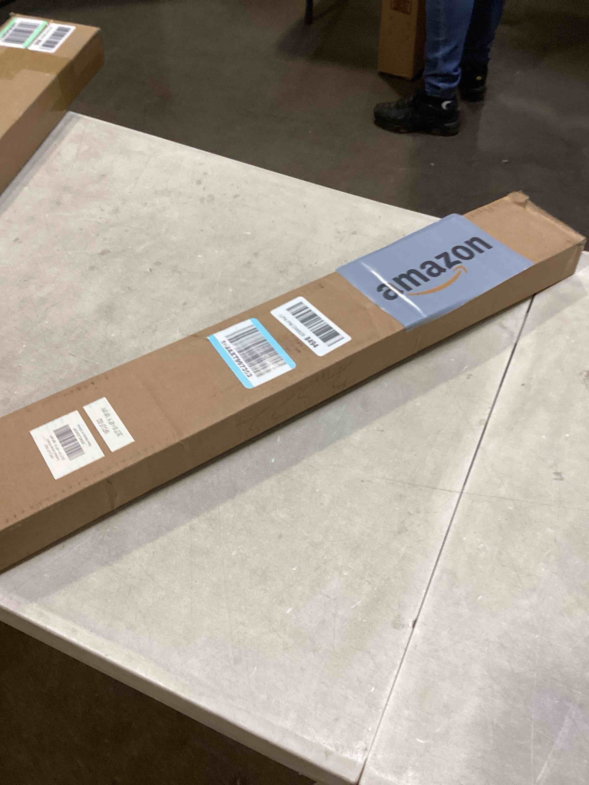 https://s3.amazonaws.com/lotting-images-prod/bidfta/BRN2316218_1743007863751.jpeg