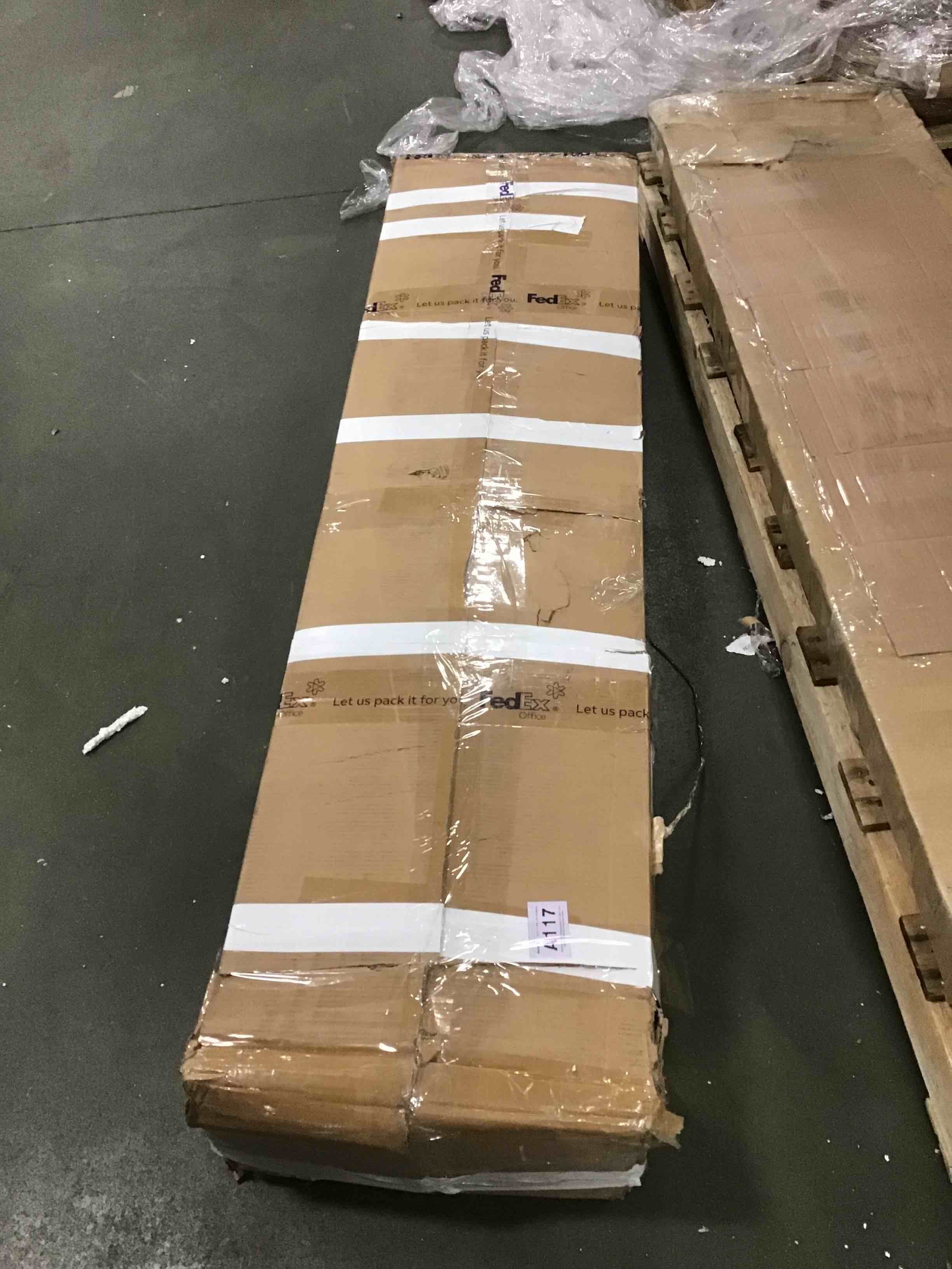 https://s3.amazonaws.com/lotting-images-prod/bidfta/BRN2317480_1738786702180.jpeg