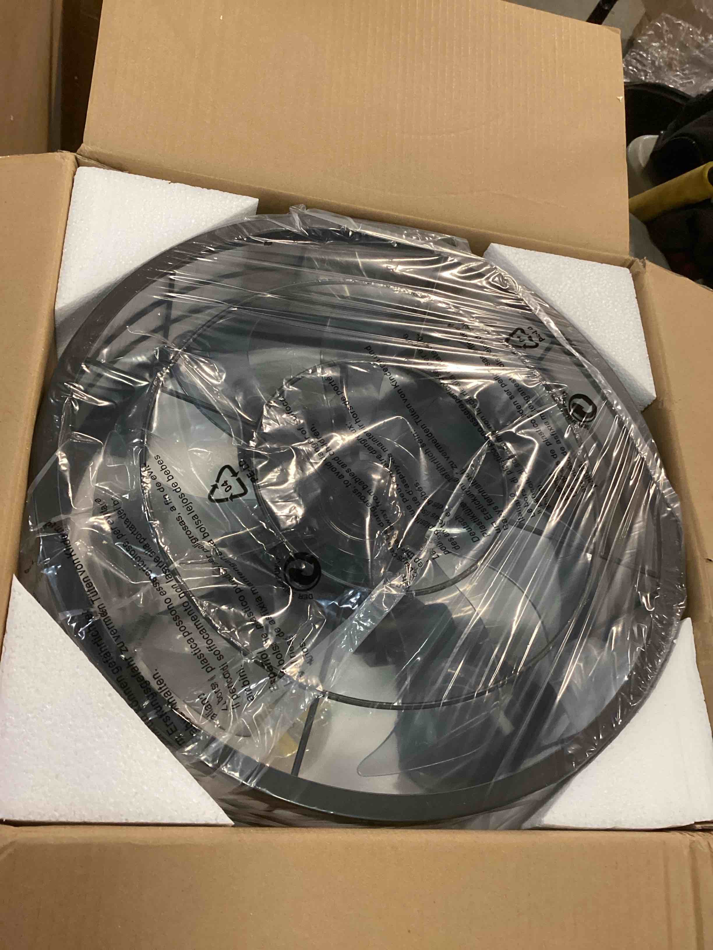 https://s3.amazonaws.com/lotting-images-prod/bidfta/BRN2317877_1741028668056.jpeg