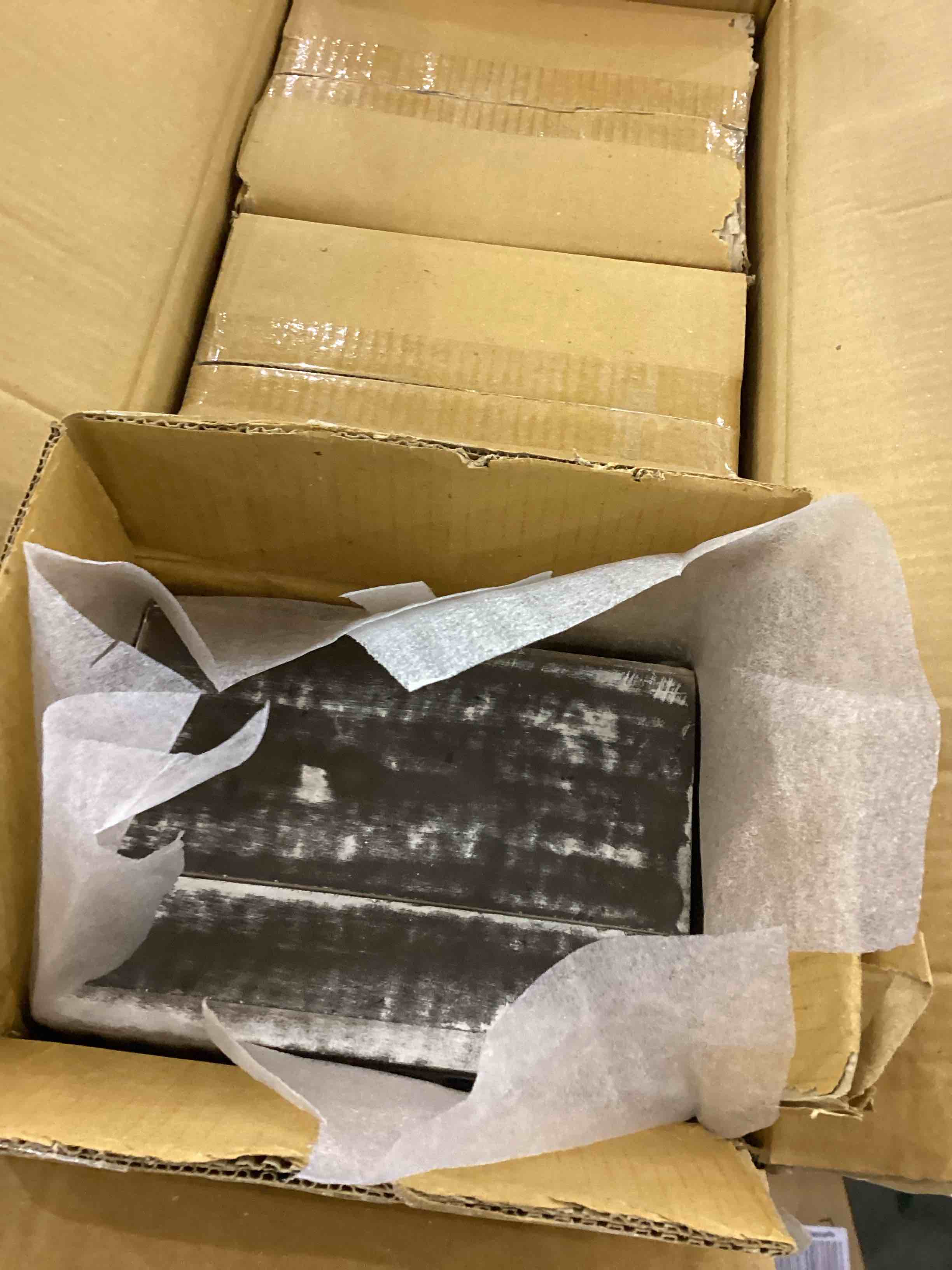 https://s3.amazonaws.com/lotting-images-prod/bidfta/BRN2320610_1760363267263.jpeg