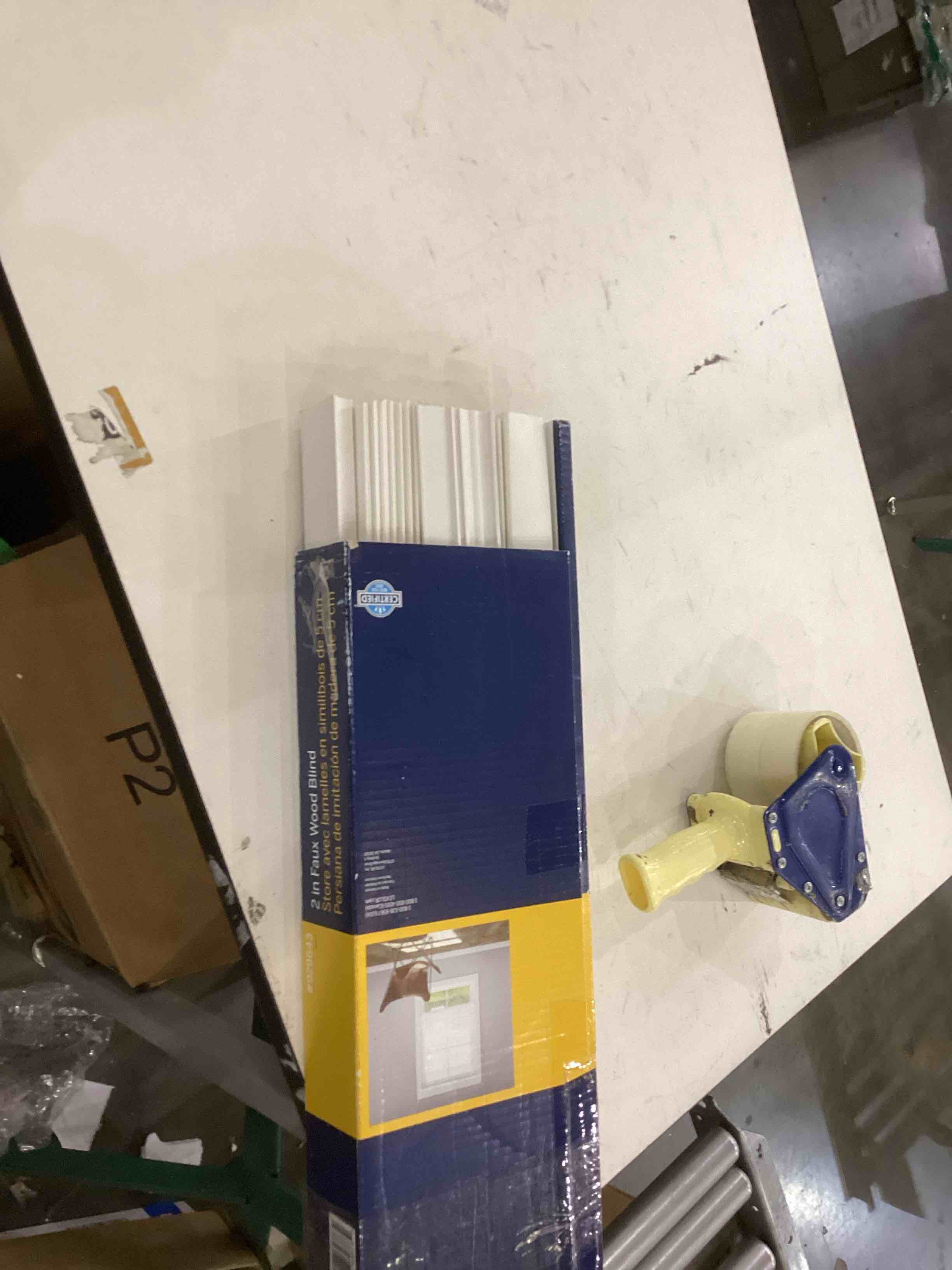 LEVOLOR Trim+Go 2.0-in Slat 34?-in x 64-in Cordless Room Darkening White Faux Wo