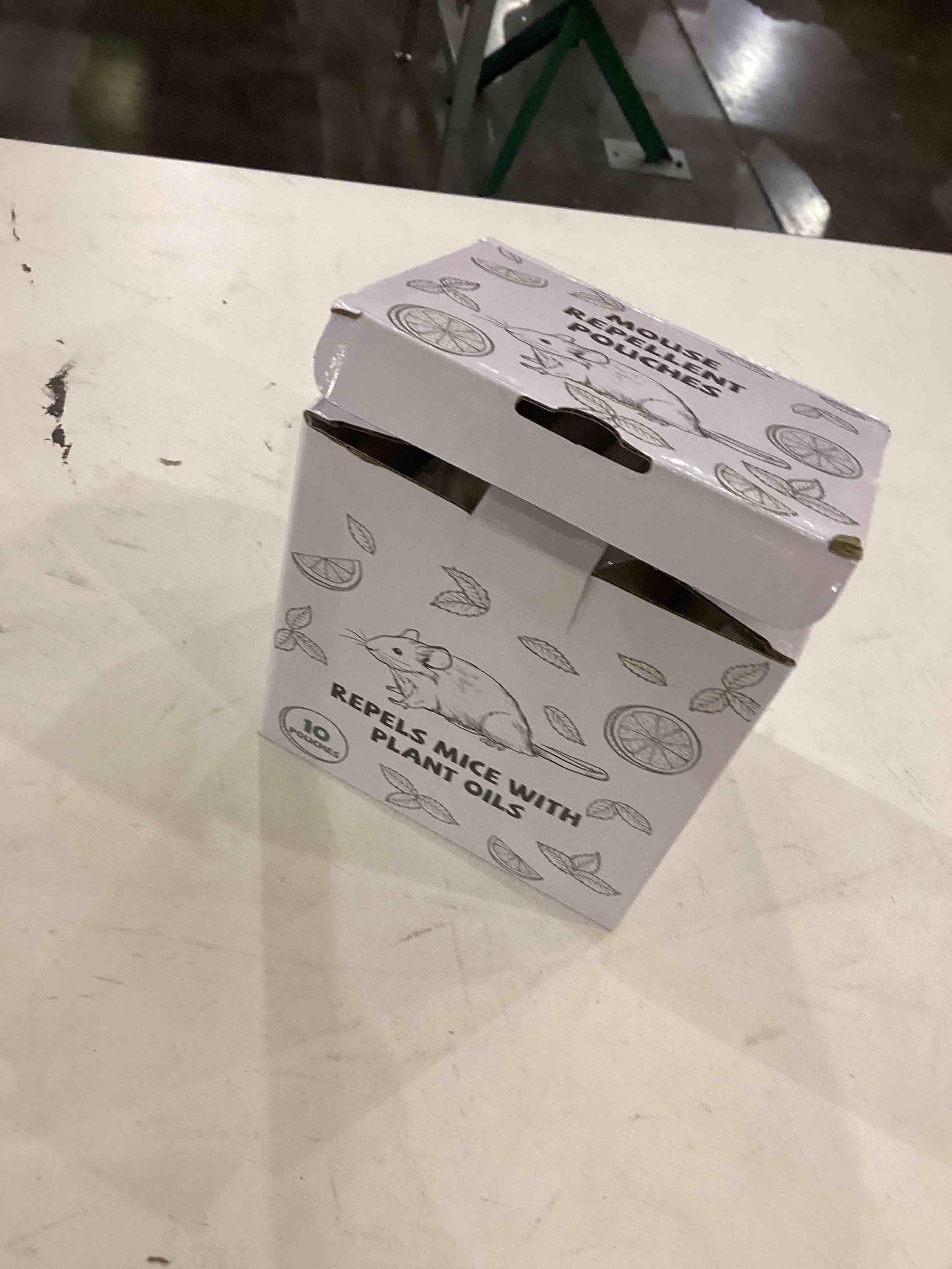 Pest Repellent Pouches, 10 Pack Peppermint Oil Repellent for Mouse, Roach, Rodent, Spider, Ant, Mice