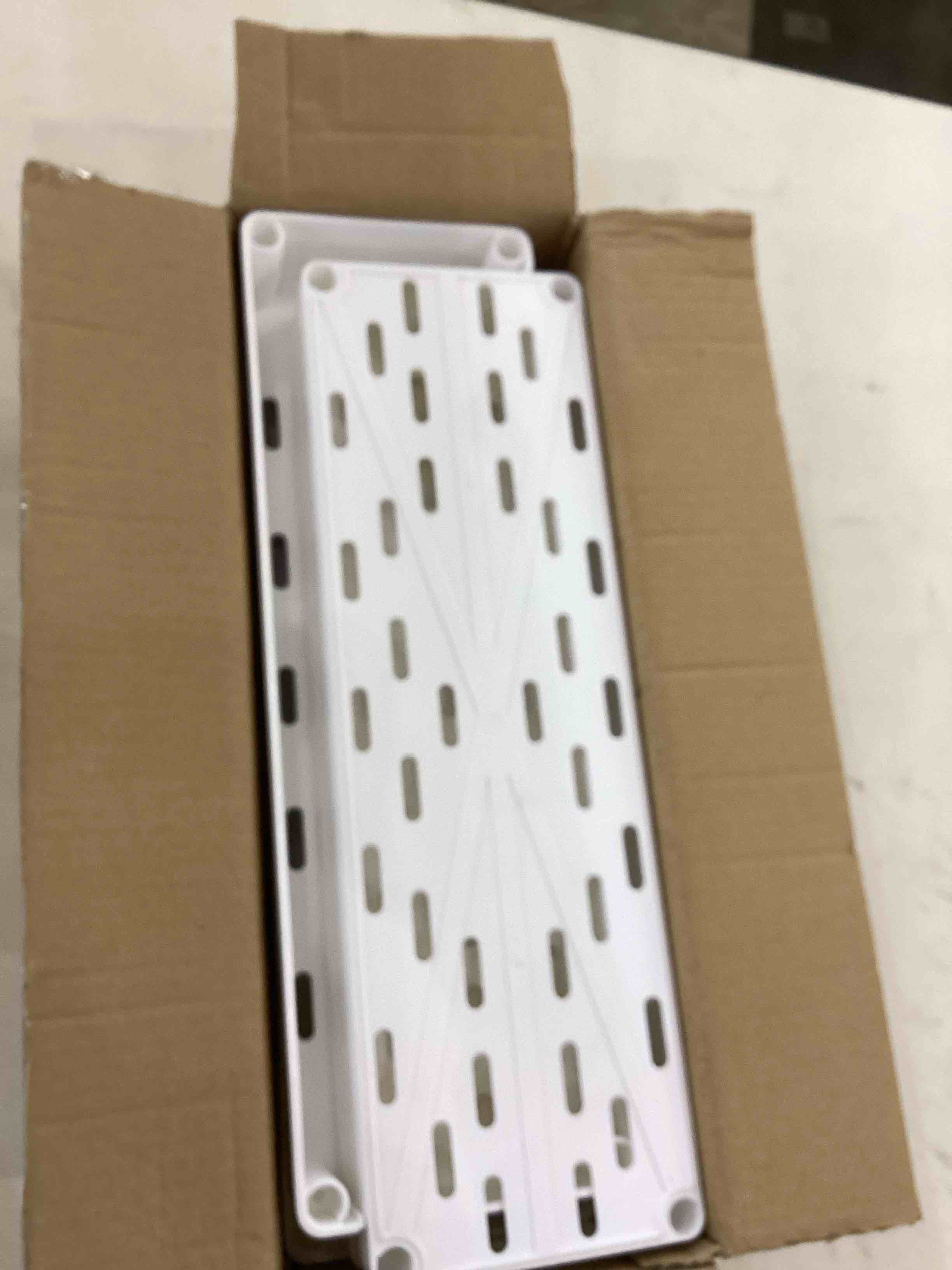 https://s3.amazonaws.com/lotting-images-prod/bidfta/BRN2340124_1760637289109.jpeg