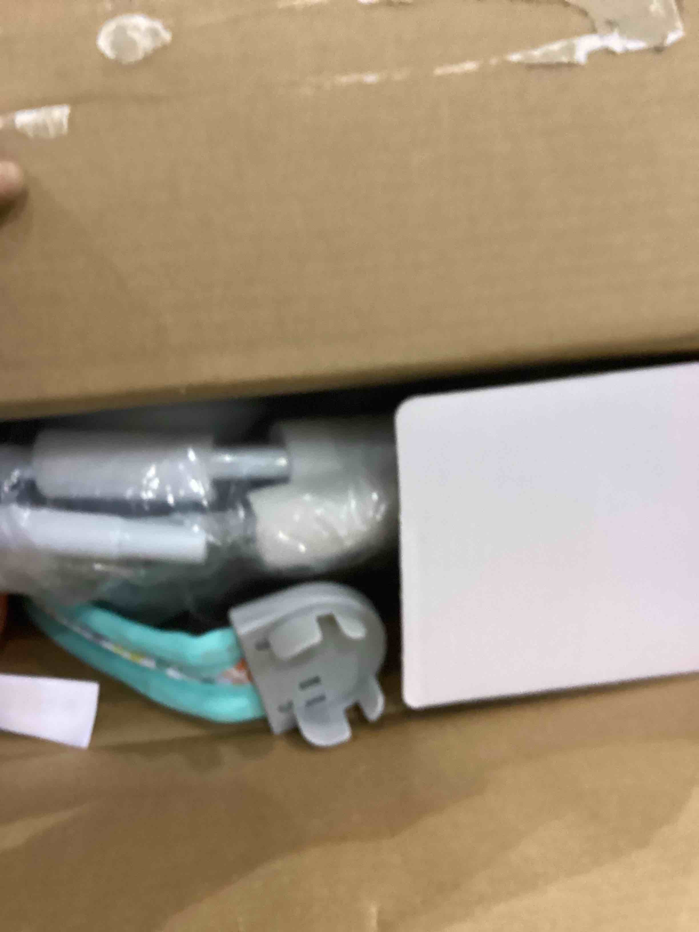 https://s3.amazonaws.com/lotting-images-prod/bidfta/BRN2340554_1760966700547.jpeg