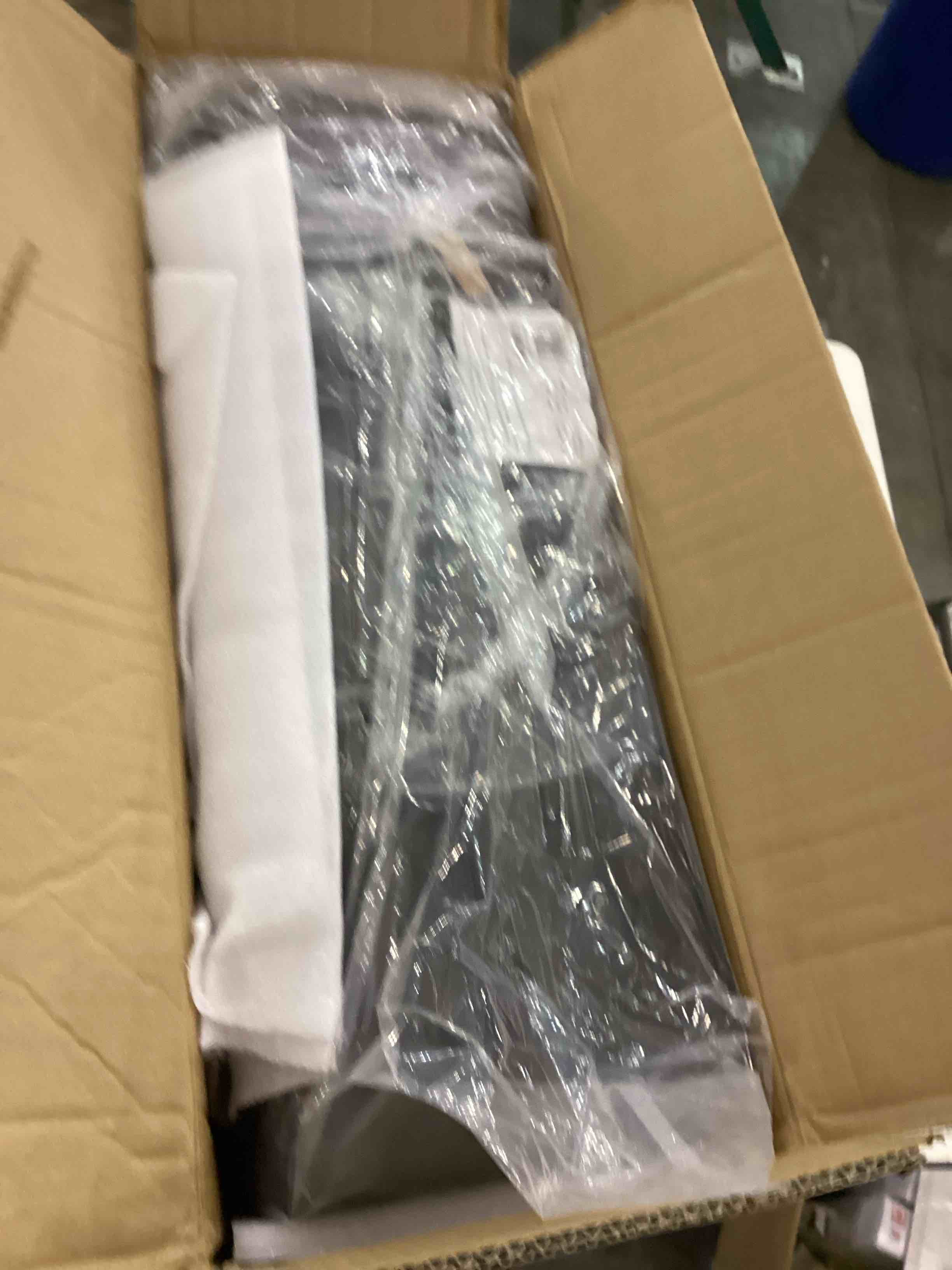 https://s3.amazonaws.com/lotting-images-prod/bidfta/BRN2340766_1760970611903.jpeg