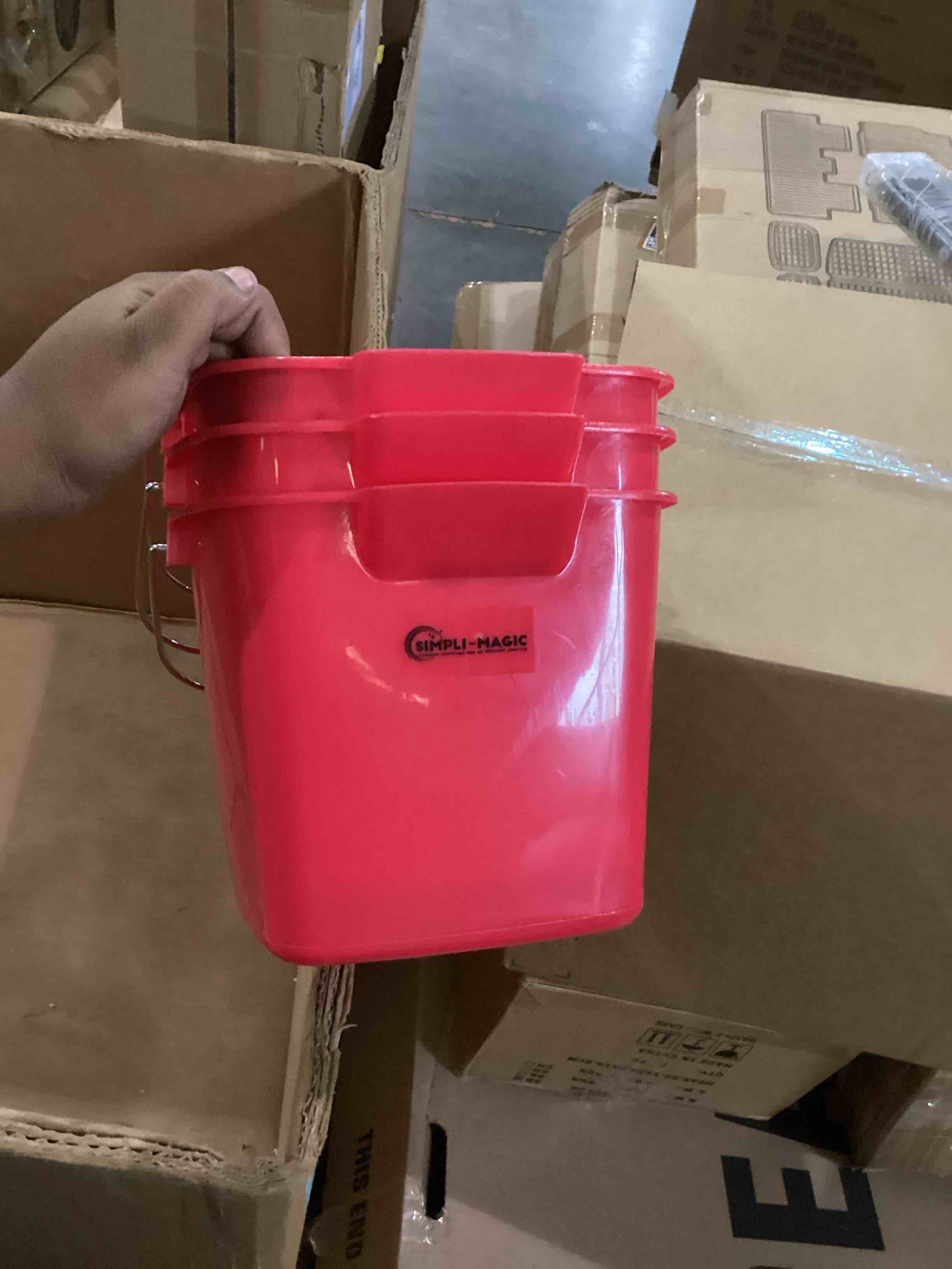 San Jamar Kleen-Pail® Plastic Cleaning Bucket 6 Quarts Red 
