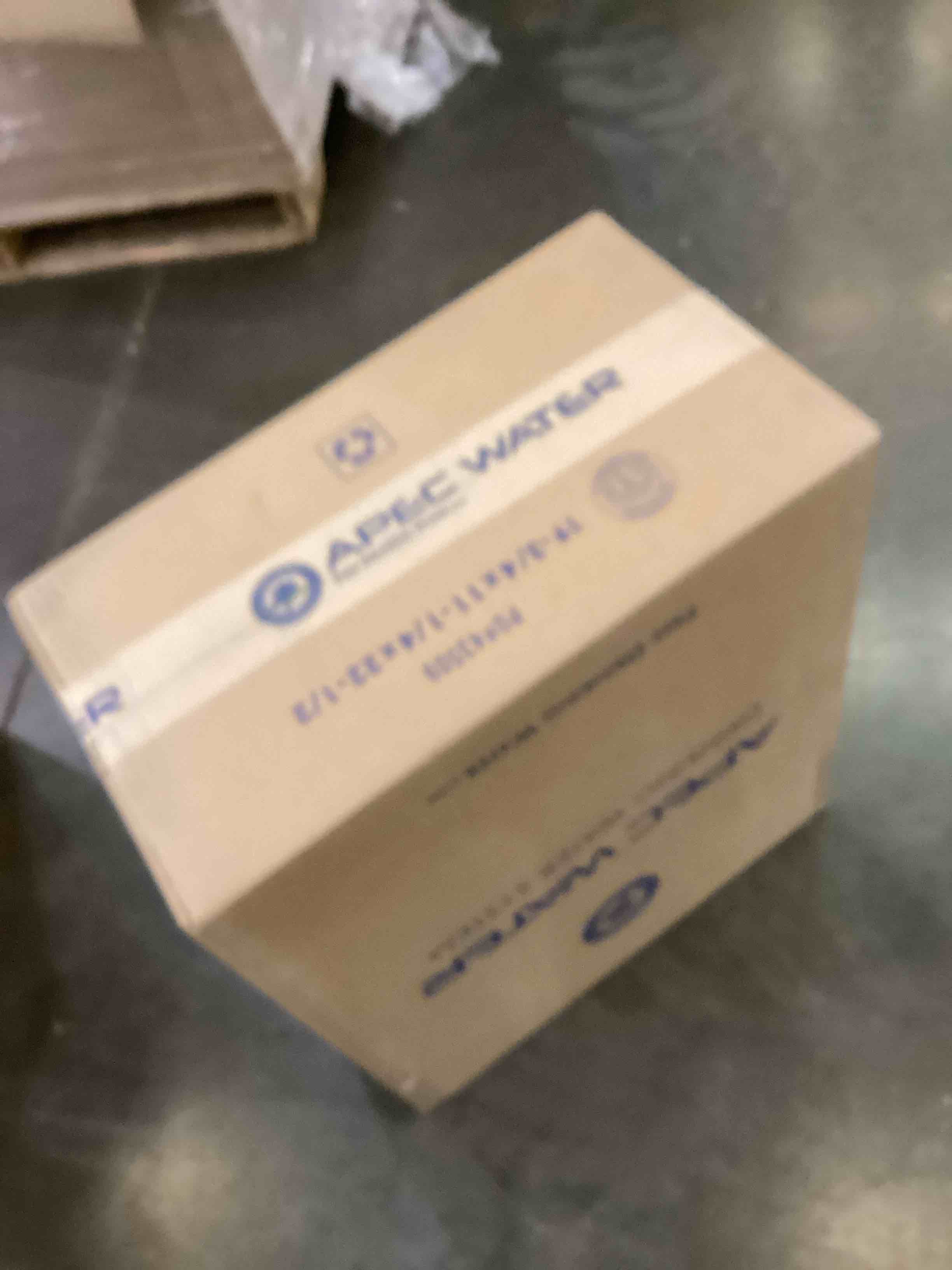 https://s3.amazonaws.com/lotting-images-prod/bidfta/BRN2347423_1758037057998.jpeg