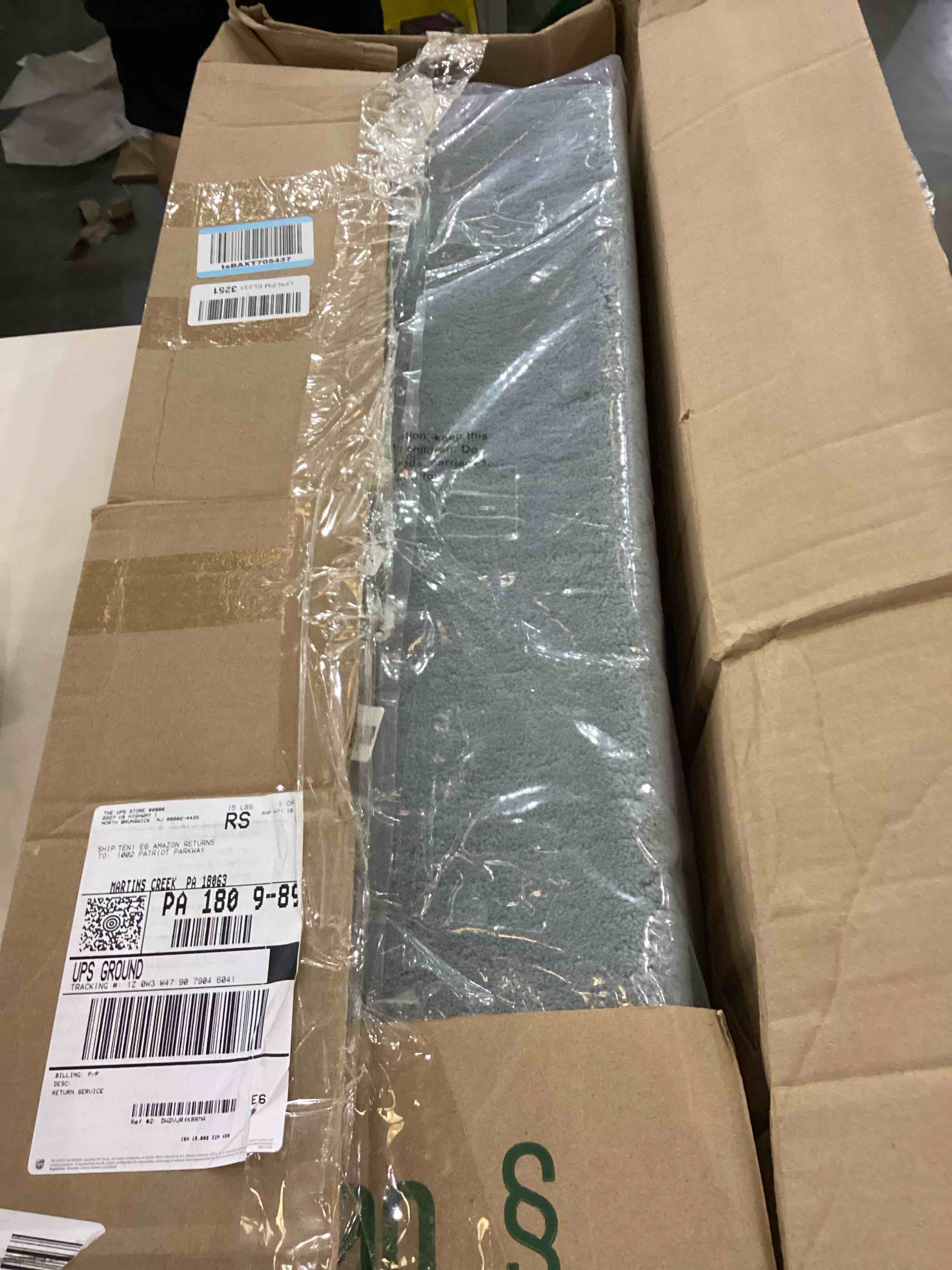 https://s3.amazonaws.com/lotting-images-prod/bidfta/BRN2348570_1758553258889.jpeg