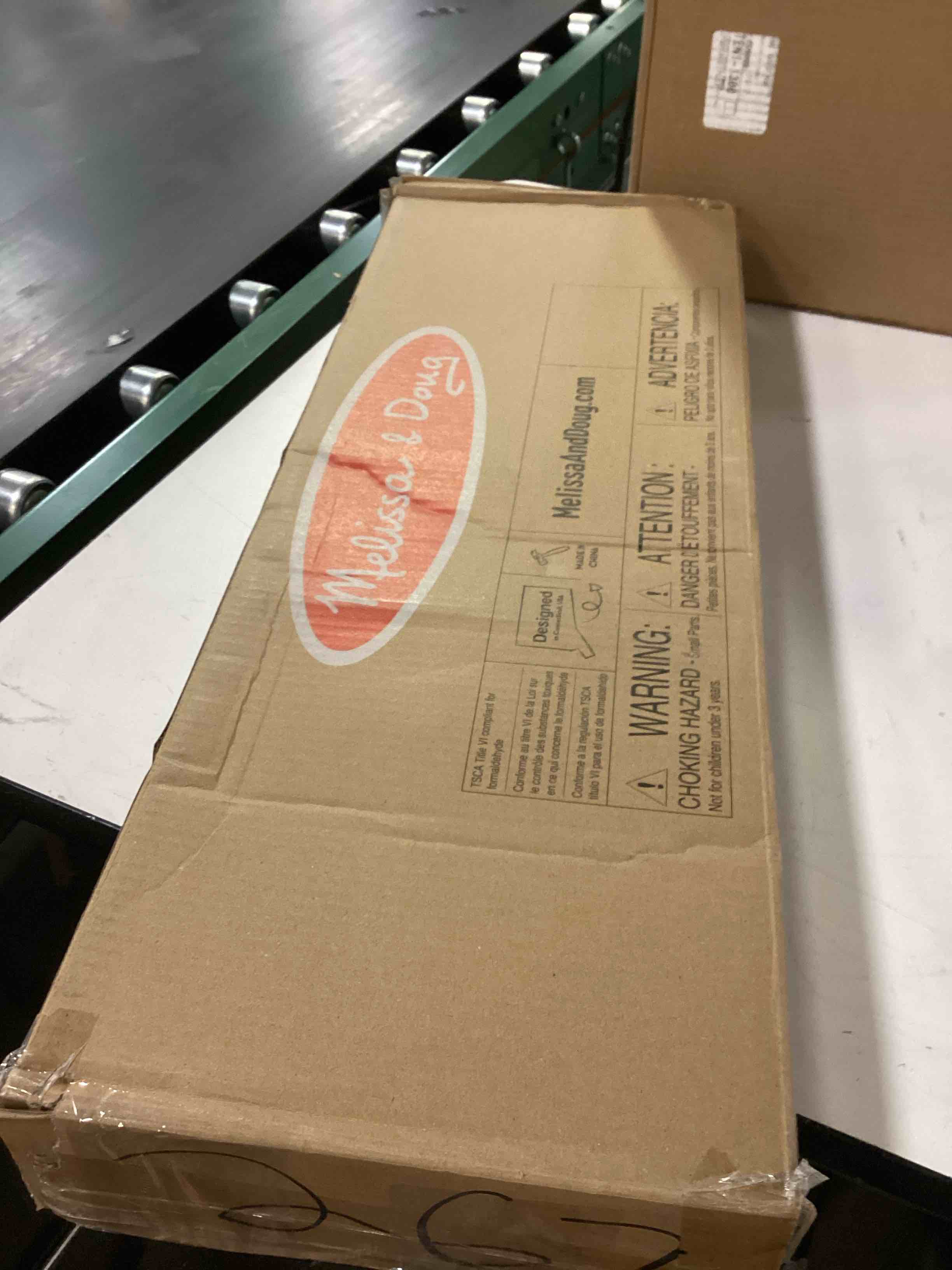 https://s3.amazonaws.com/lotting-images-prod/bidfta/BRN2381410_1760635979281.jpeg
