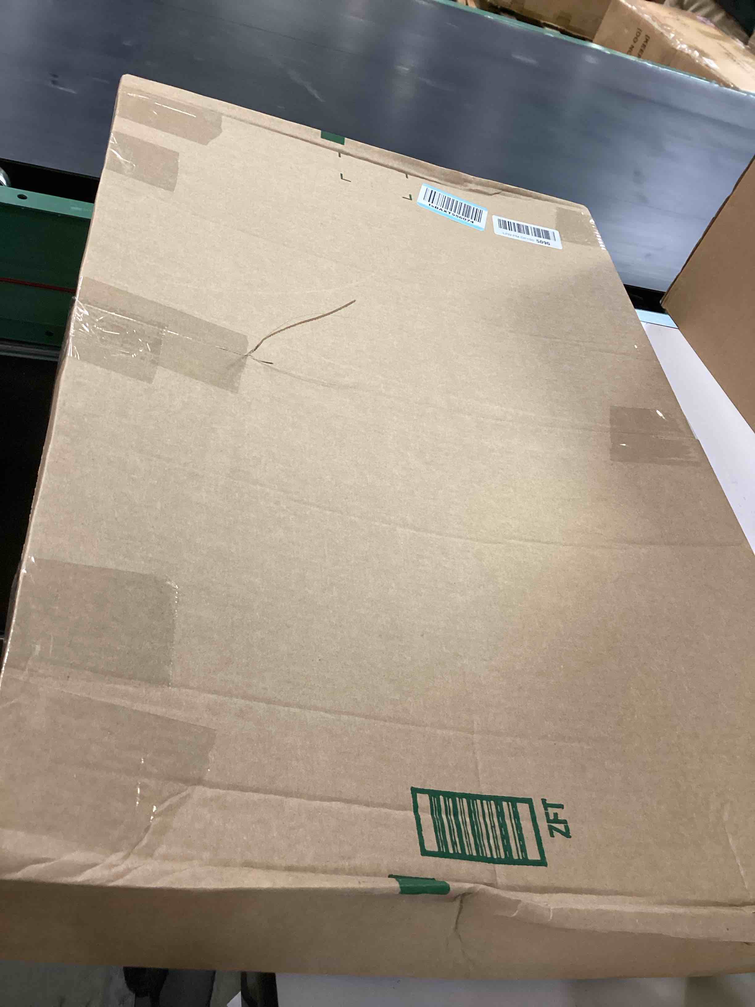 https://s3.amazonaws.com/lotting-images-prod/bidfta/BRN2381637_1760964232604.jpeg