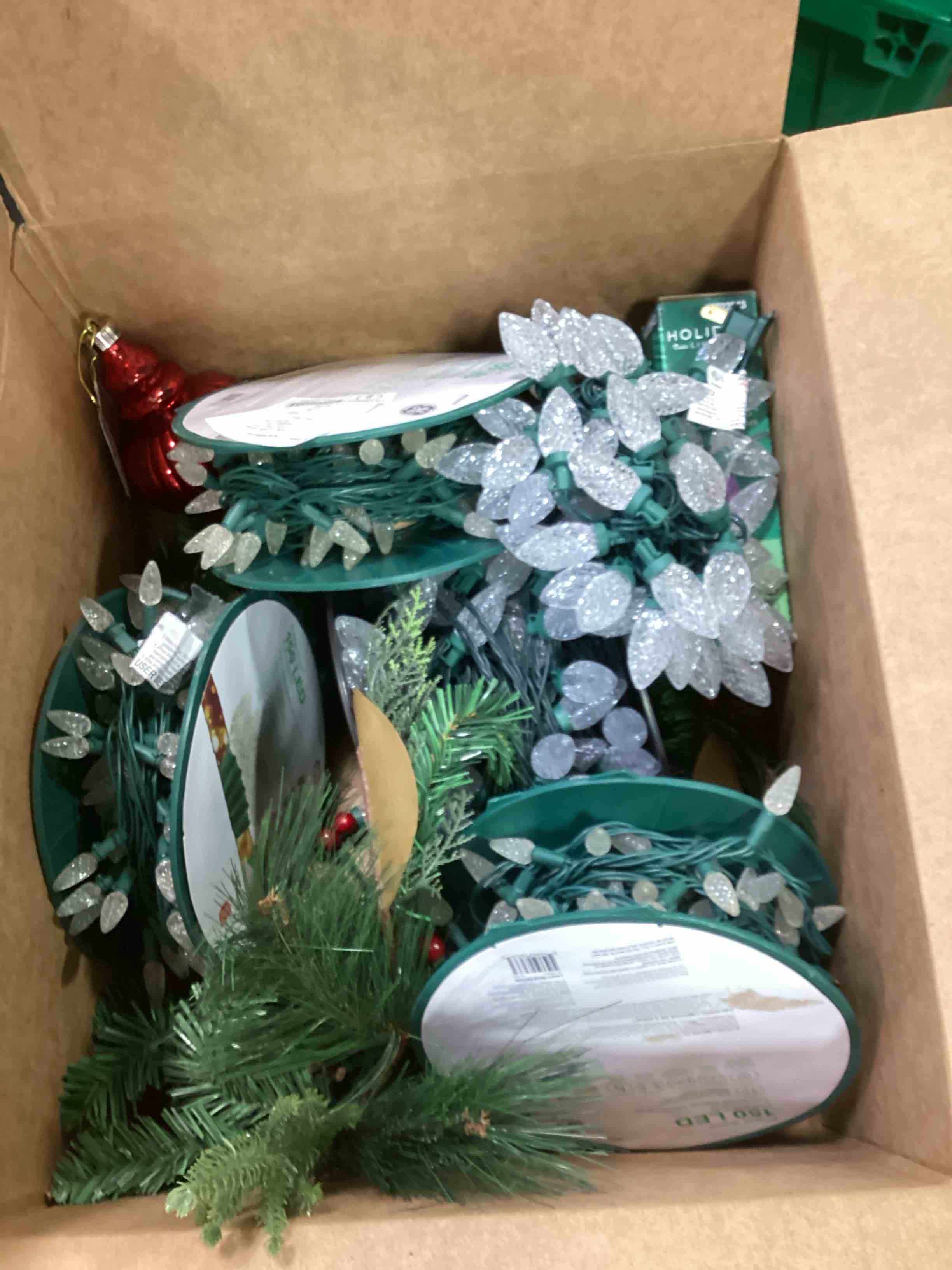 Condition photo showing New/Like New for Assorted Celebration/Decoration Supplies (May include a variety of styles, colors, and themes)