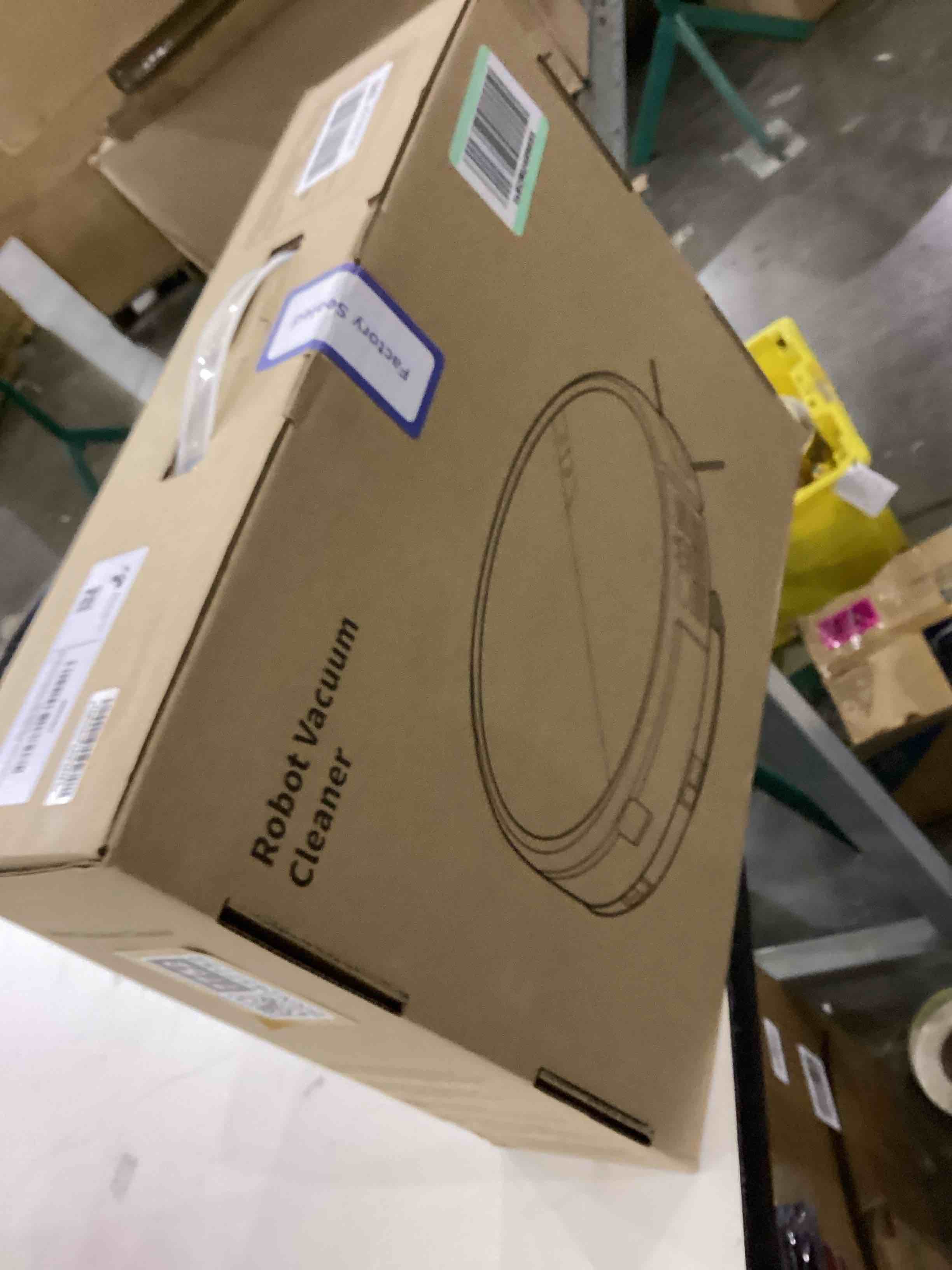 AIRROBO Robot Vacuum and Mop, 3000Pa Powerful Suction Robot Vacuum Cleaner with Self-Charging, Wi-Fi/App/Voice Control, Advanced Obstacle Avoidance, Slim Design, Ideal for Pet Hair, Hard Floor,Carpet