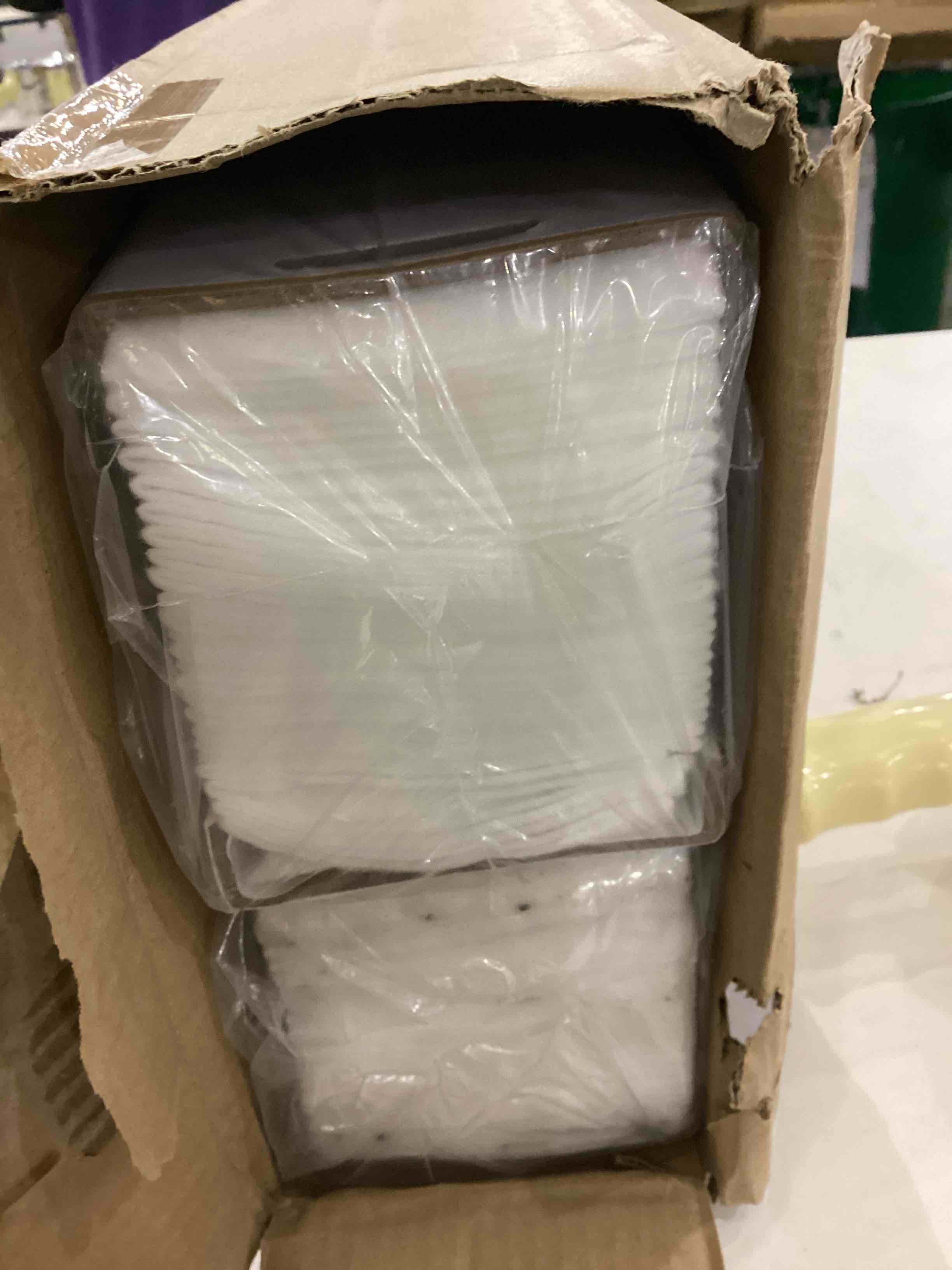 https://s3.amazonaws.com/lotting-images-prod/bidfta/BRN2468216_1759503867498.jpeg