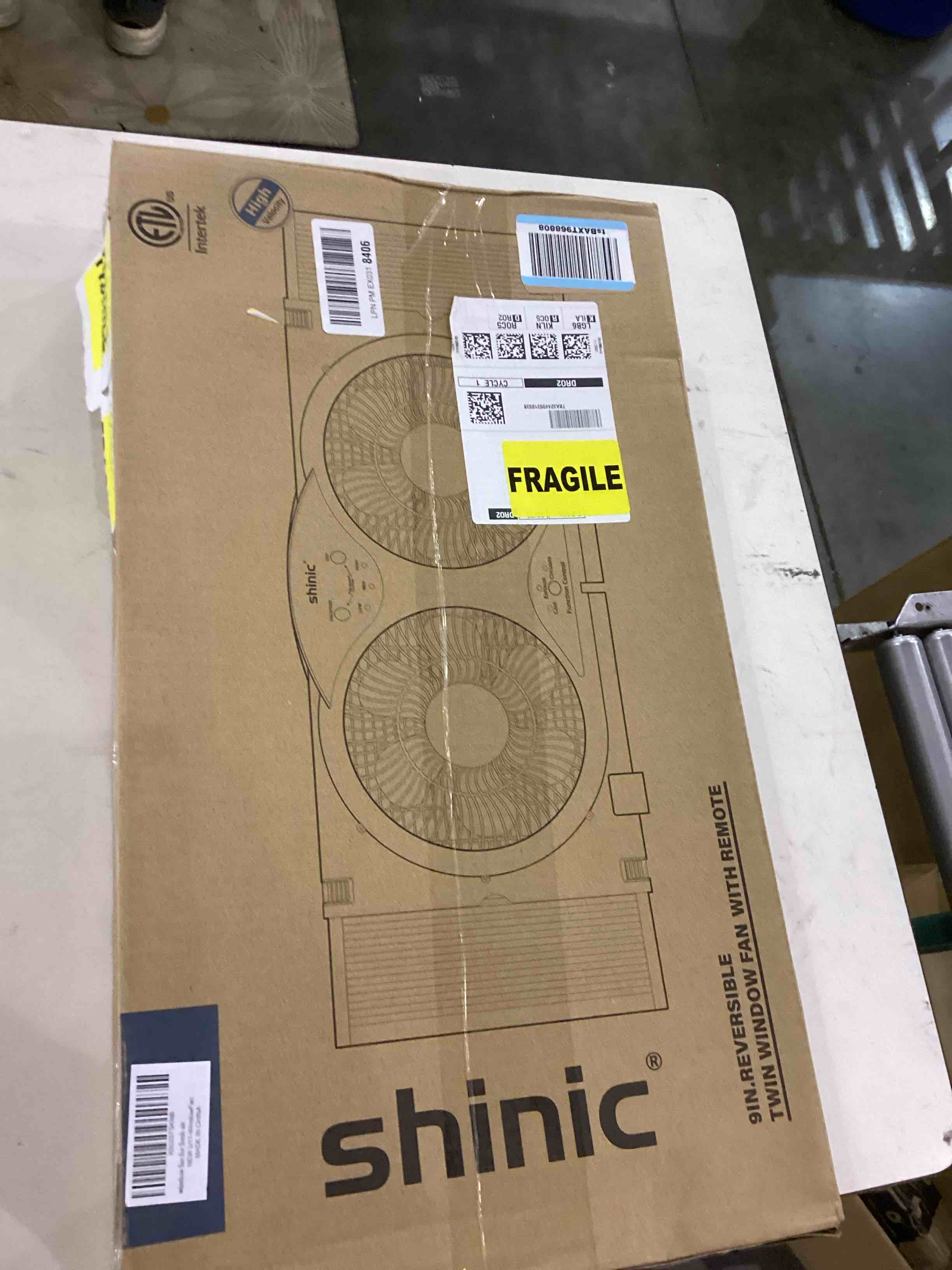https://s3.amazonaws.com/lotting-images-prod/bidfta/BRN2477289_1761132602779.jpeg