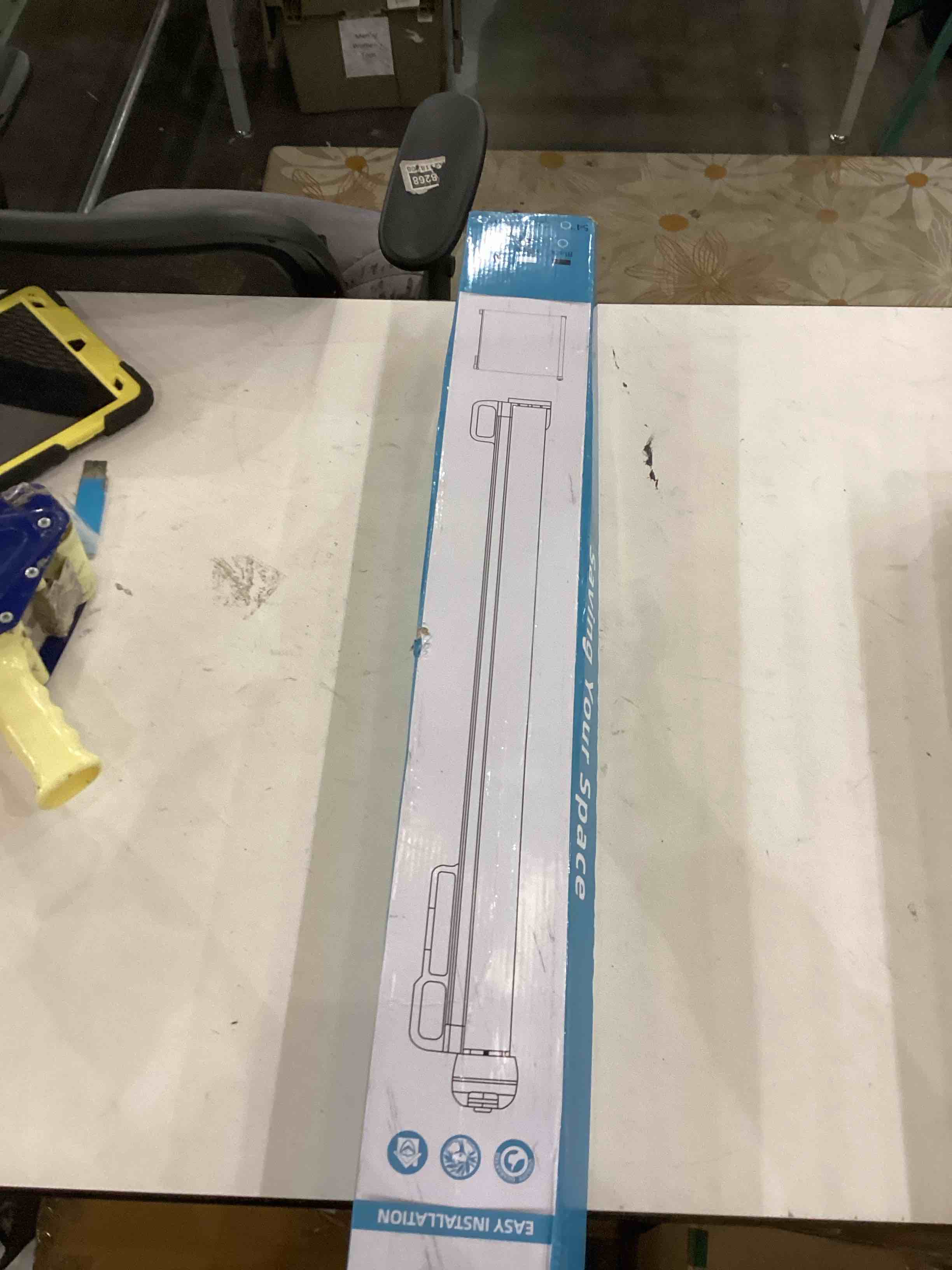 https://s3.amazonaws.com/lotting-images-prod/bidfta/BRN2481983_1760454747245.jpeg