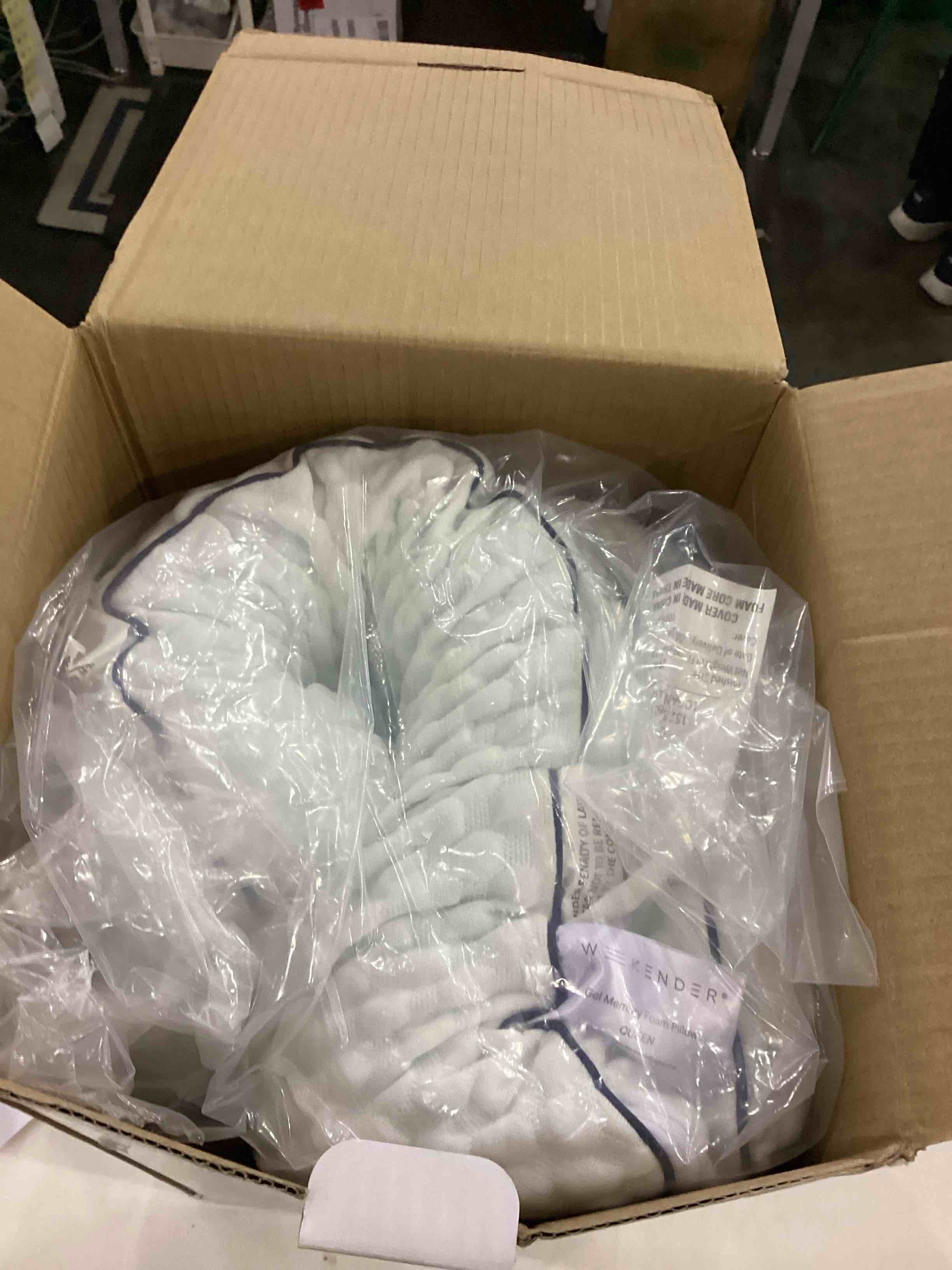 https://s3.amazonaws.com/lotting-images-prod/bidfta/BRN2487170_1760096695335.jpeg
