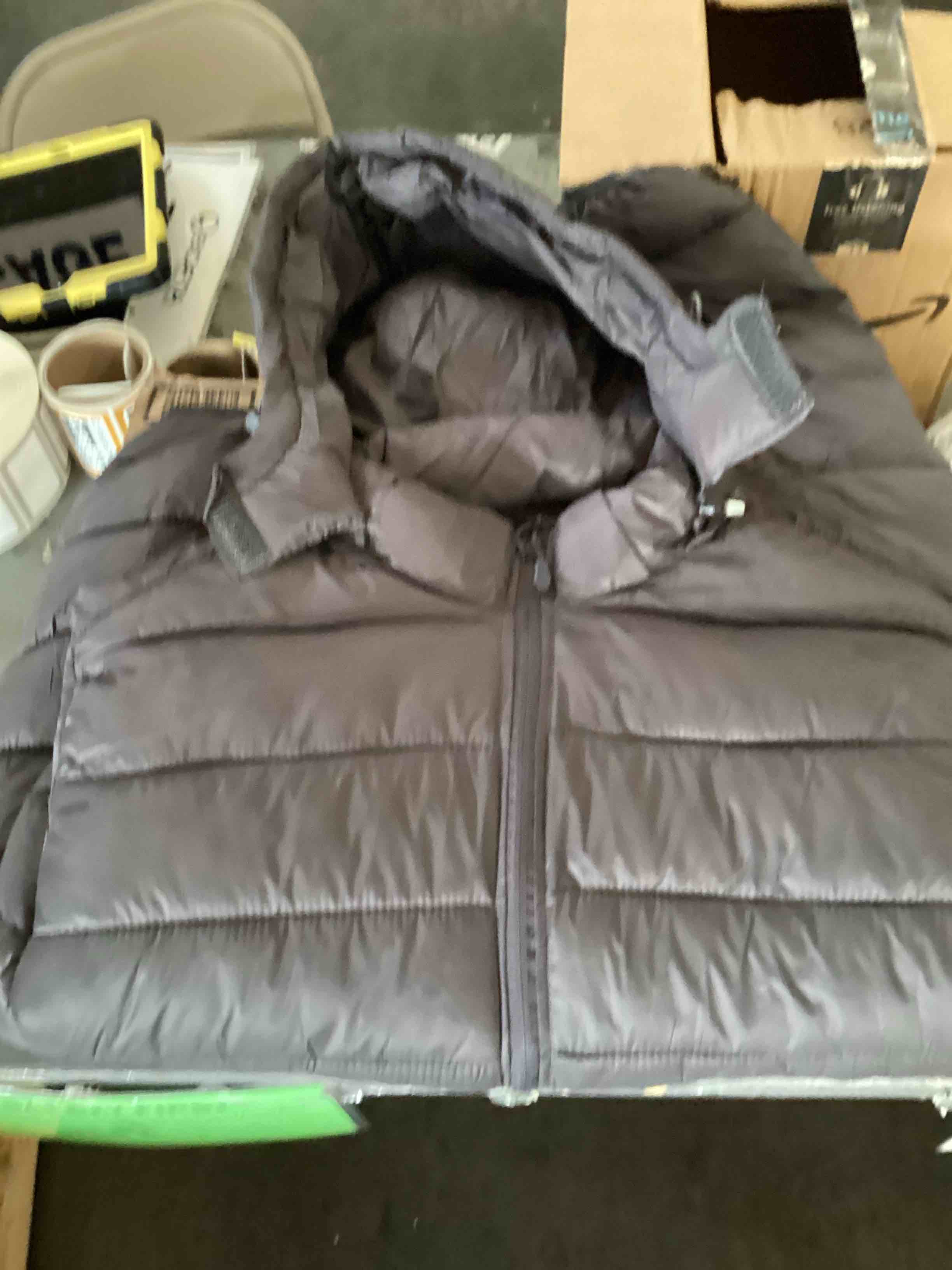 Condition photo showing Good Condition for ASPO Men's Packable Puffer Jackets Winter Lightweight Detachable Hood Water-Resistant Down Coats Warm Insulated Hiking Travel Army grey 2x 