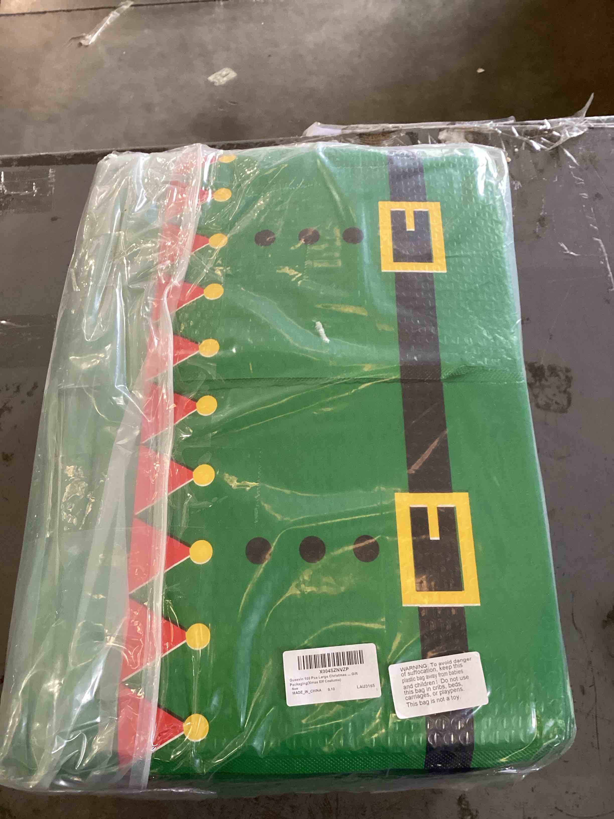 Condition photo showing Good Condition for Gueevin 100 Pcs Large Green Poly Bubble Mailers 10 x 13 Inch Christmas Padded Bubble Envelopes Self Adhesive Shipping Bag for Holiday Business Gift Packaging(Xmas Elf Costume)