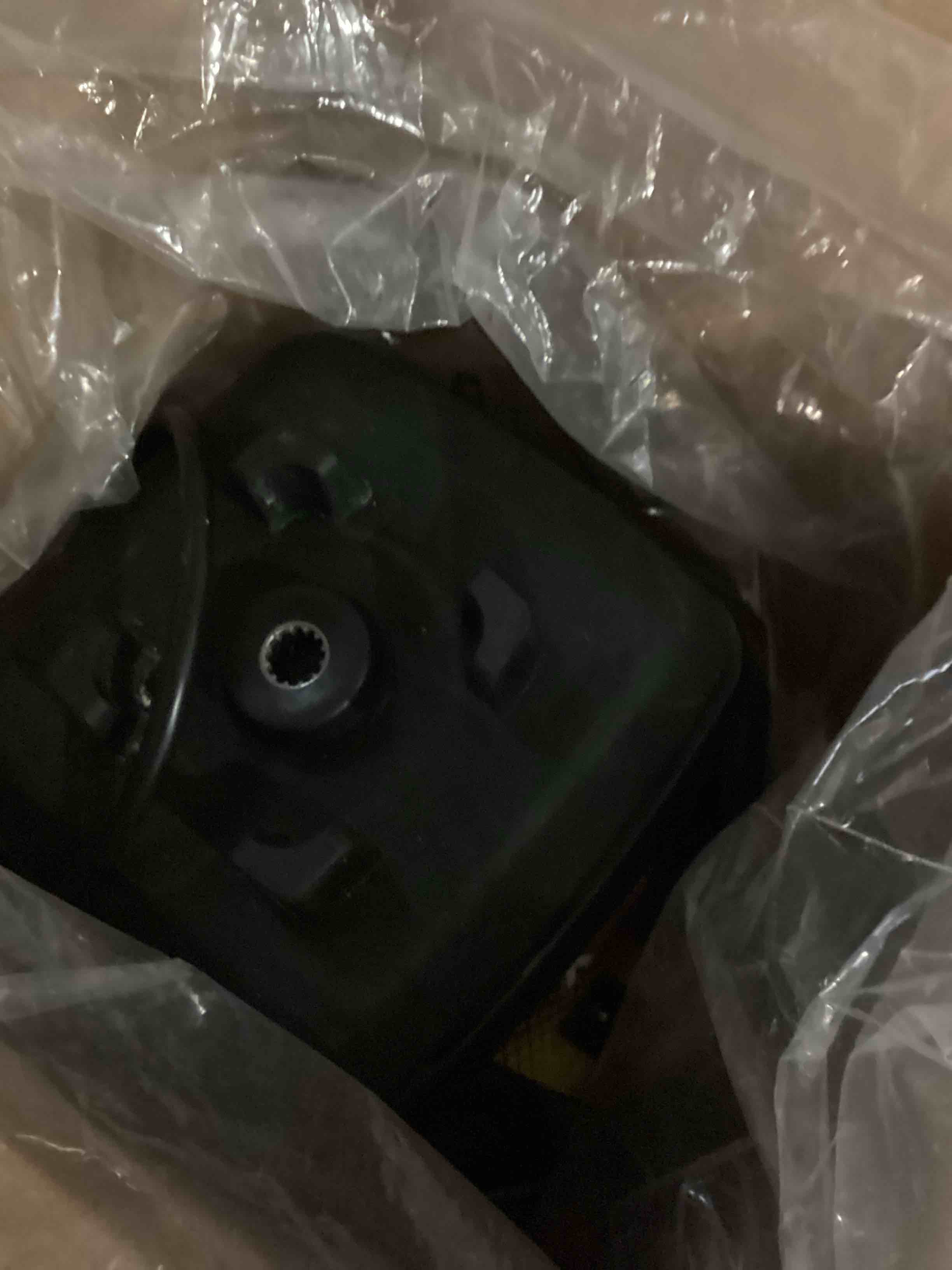 Condition photo showing As Is for waring xtreme 3.5 hp Hi-power blender 