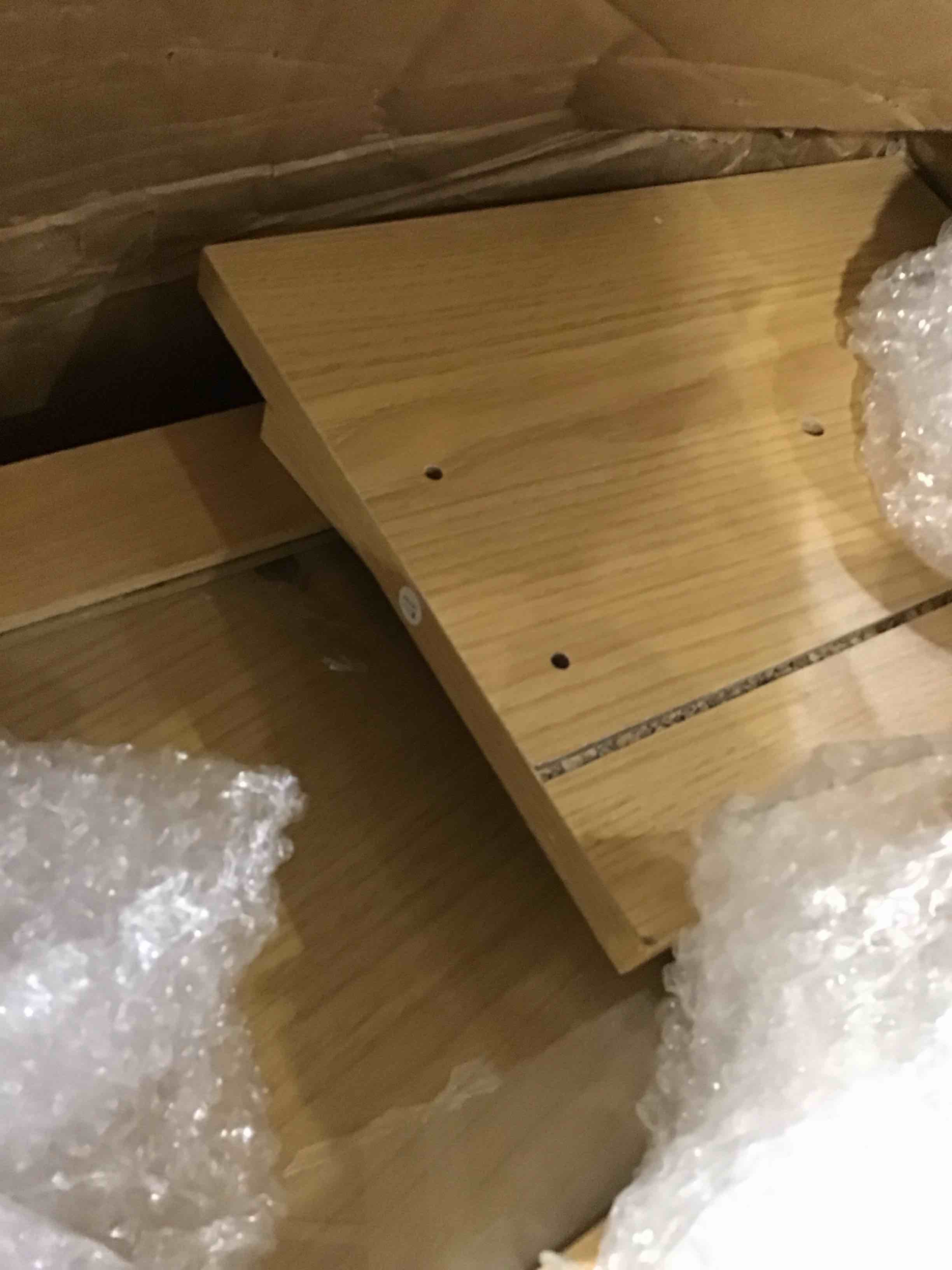https://s3.amazonaws.com/lotting-images-prod/bidfta/BRN2512218_1750699684509.jpeg