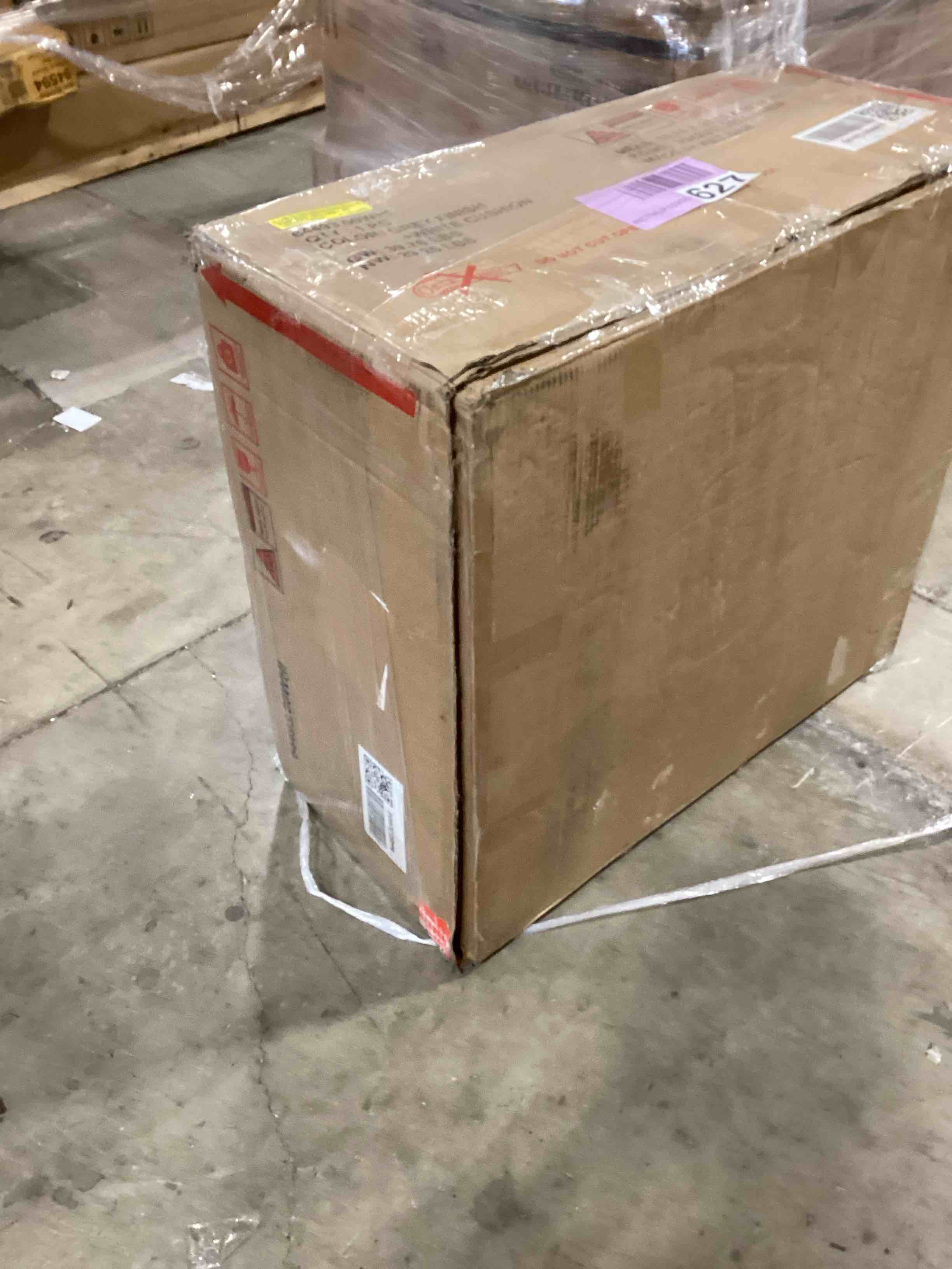 https://s3.amazonaws.com/lotting-images-prod/bidfta/BRN2512614_1751465244159.jpeg