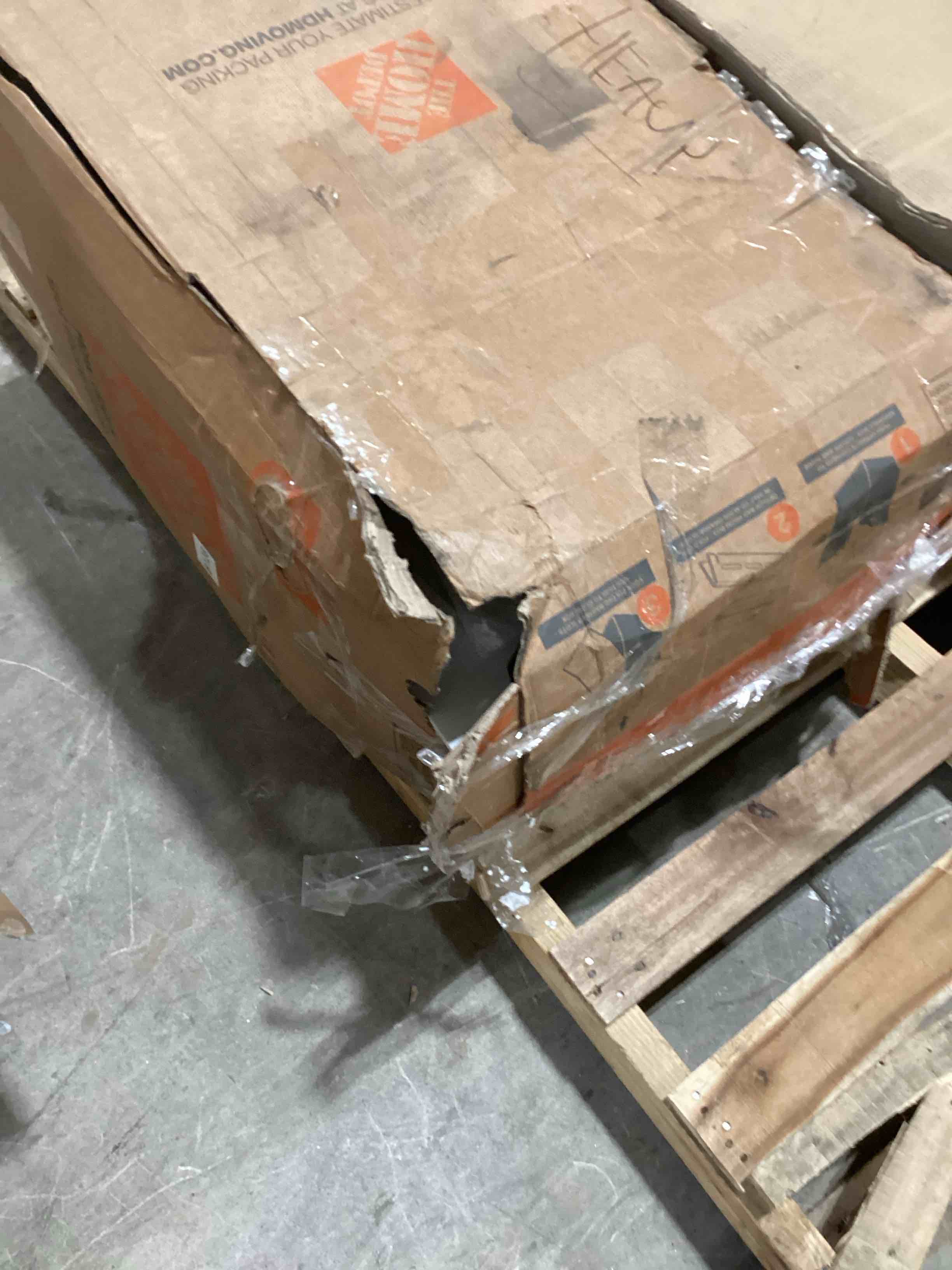 https://s3.amazonaws.com/lotting-images-prod/bidfta/BRN2512853_1751892418167.jpeg