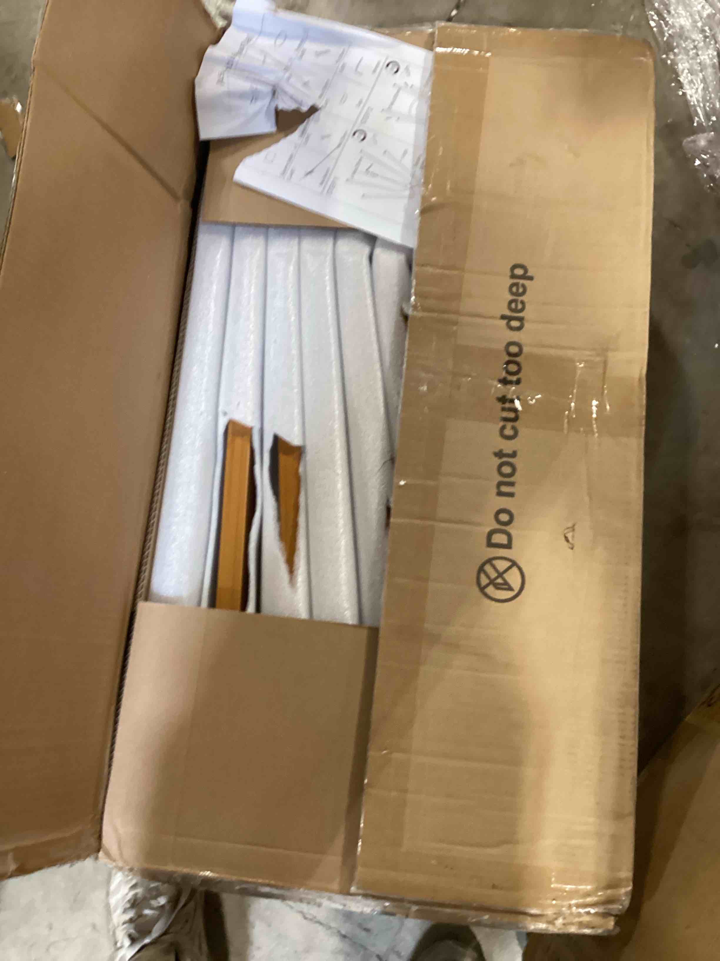 https://s3.amazonaws.com/lotting-images-prod/bidfta/BRN2512909_1751907865552.jpeg