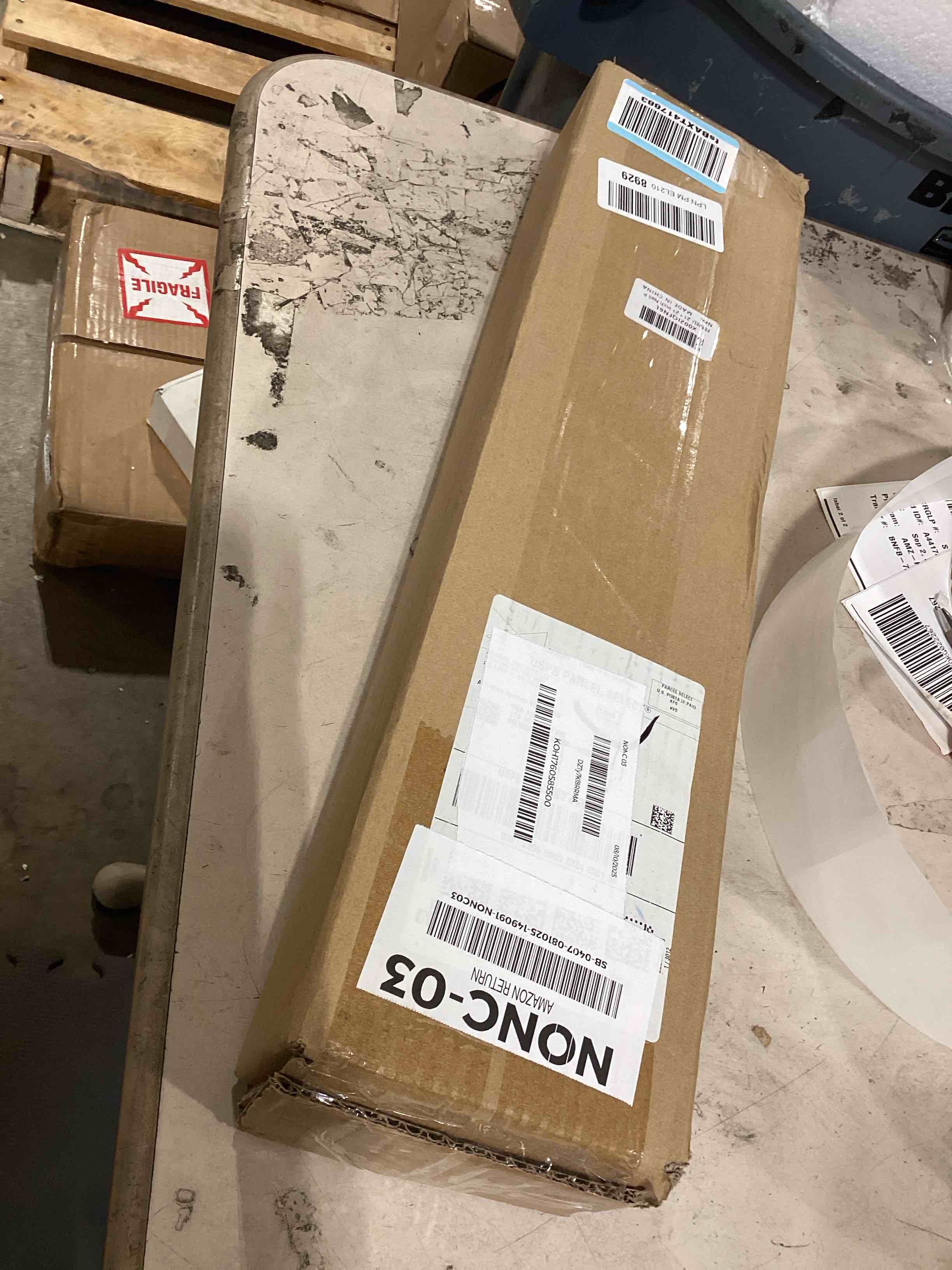 https://s3.amazonaws.com/lotting-images-prod/bidfta/BRN2513341_1756993648556.jpeg